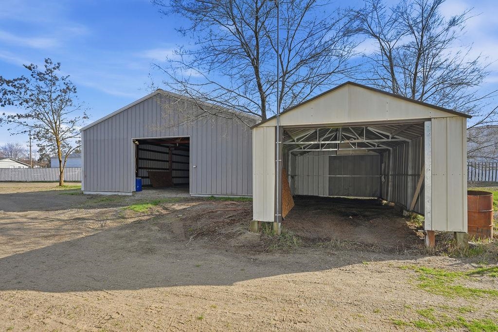 6307 N Regal St - Photo 4