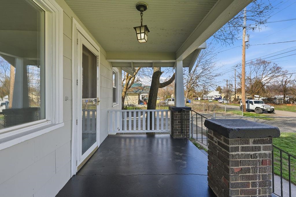 6307 N Regal St - Photo 8