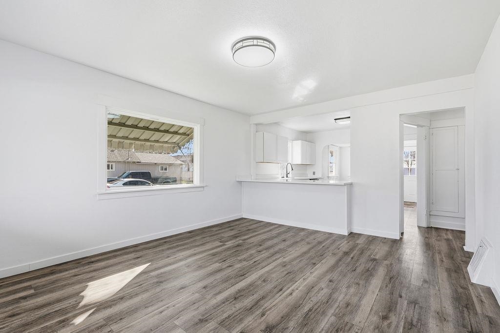6307 N Regal St - Photo 10