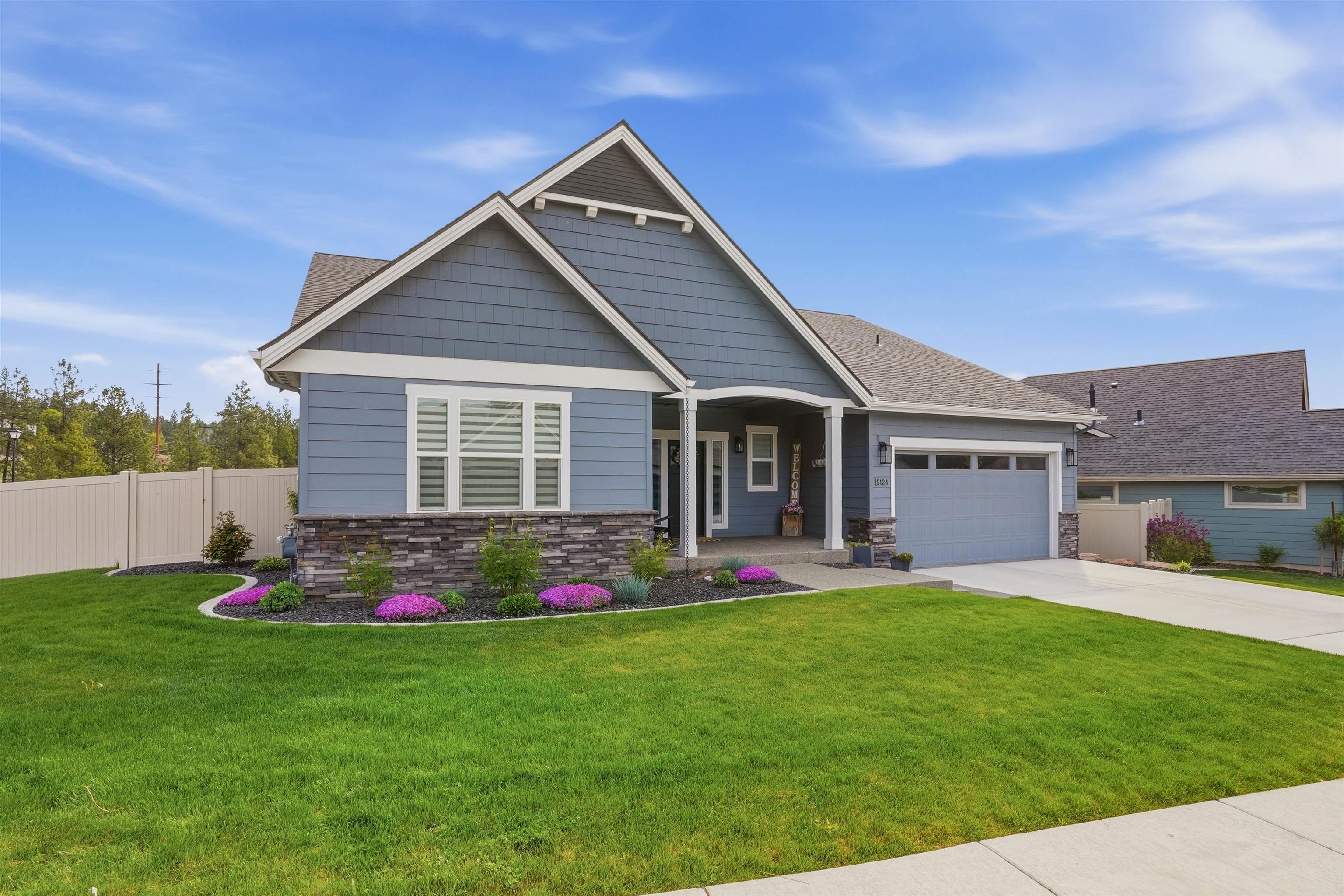 5124 N Scenic Ln - Photo 2