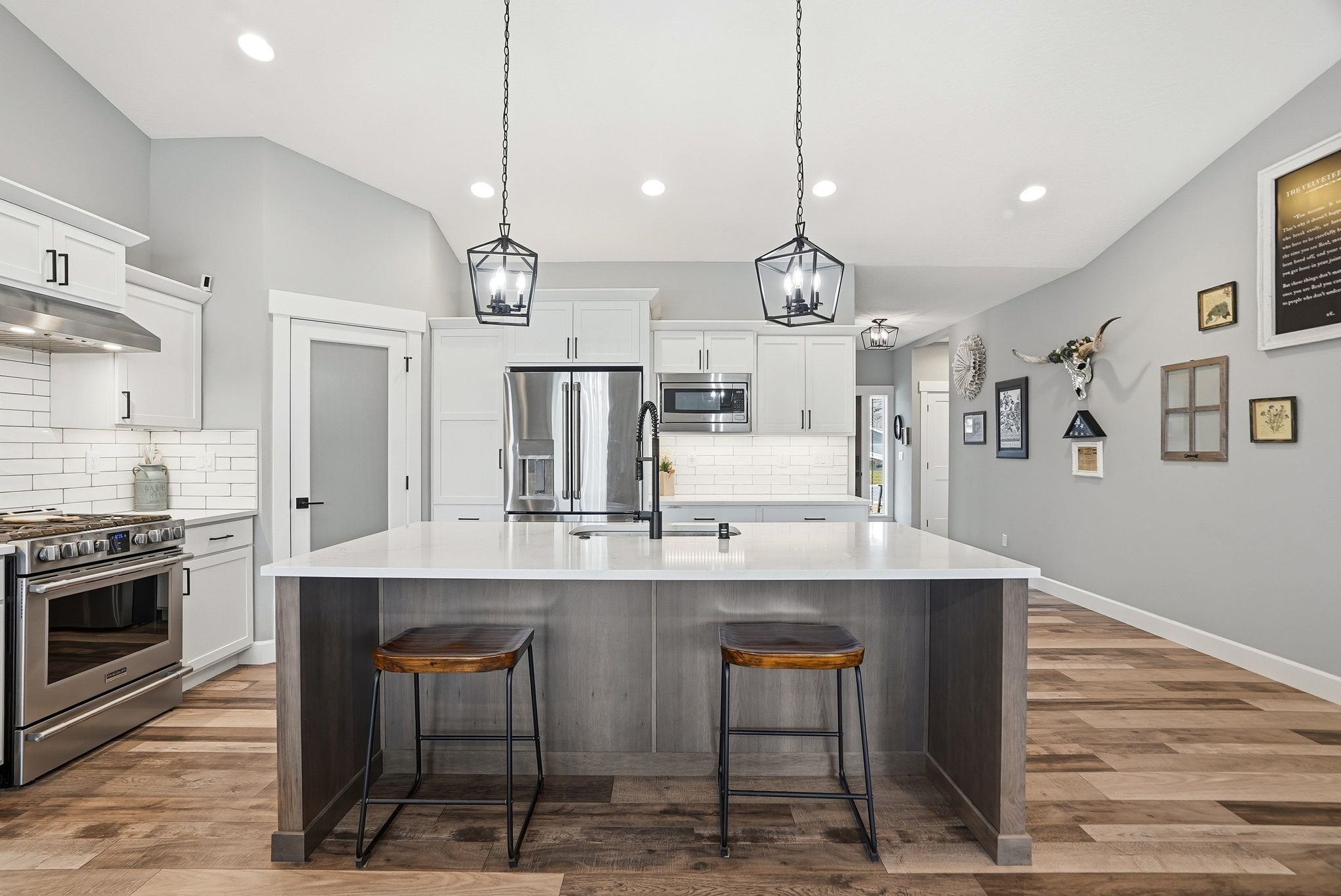 5124 N Scenic Ln - Photo 12