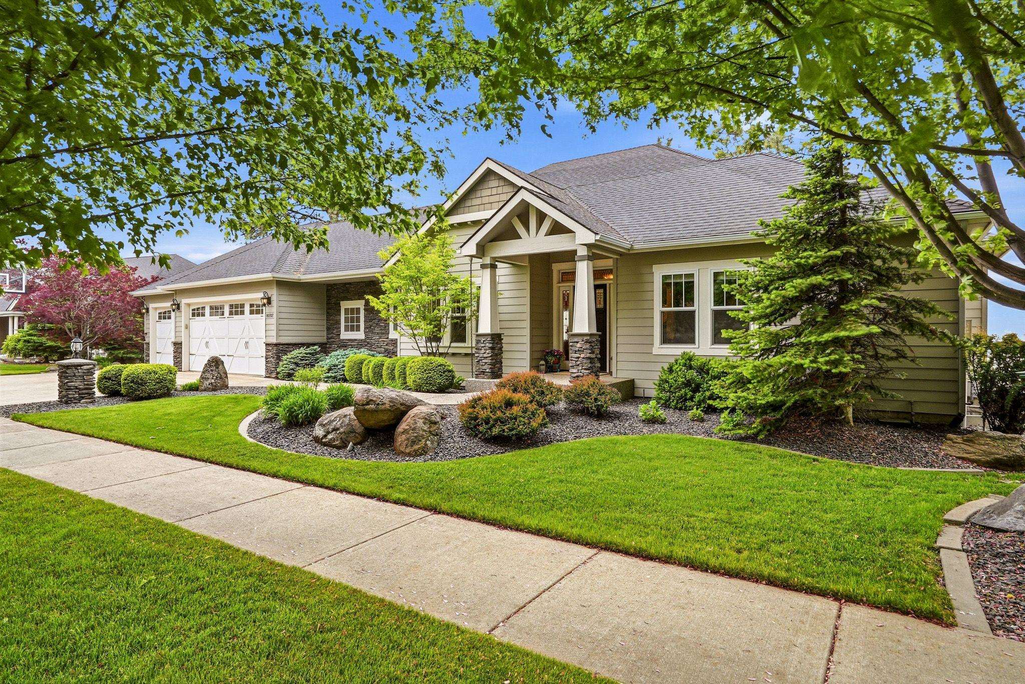 10707 N Fleetwood Ct - Photo 1