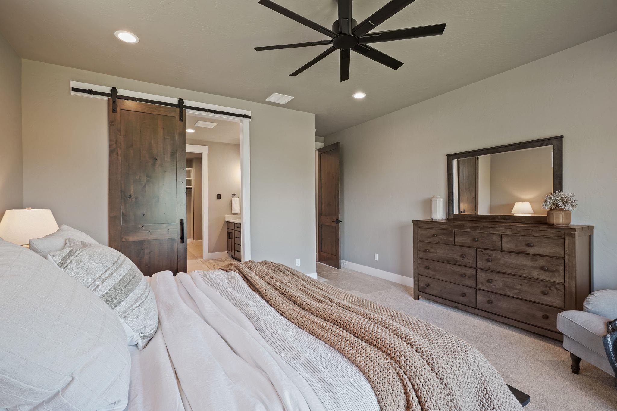 14303 E 39th Ln - Photo 20