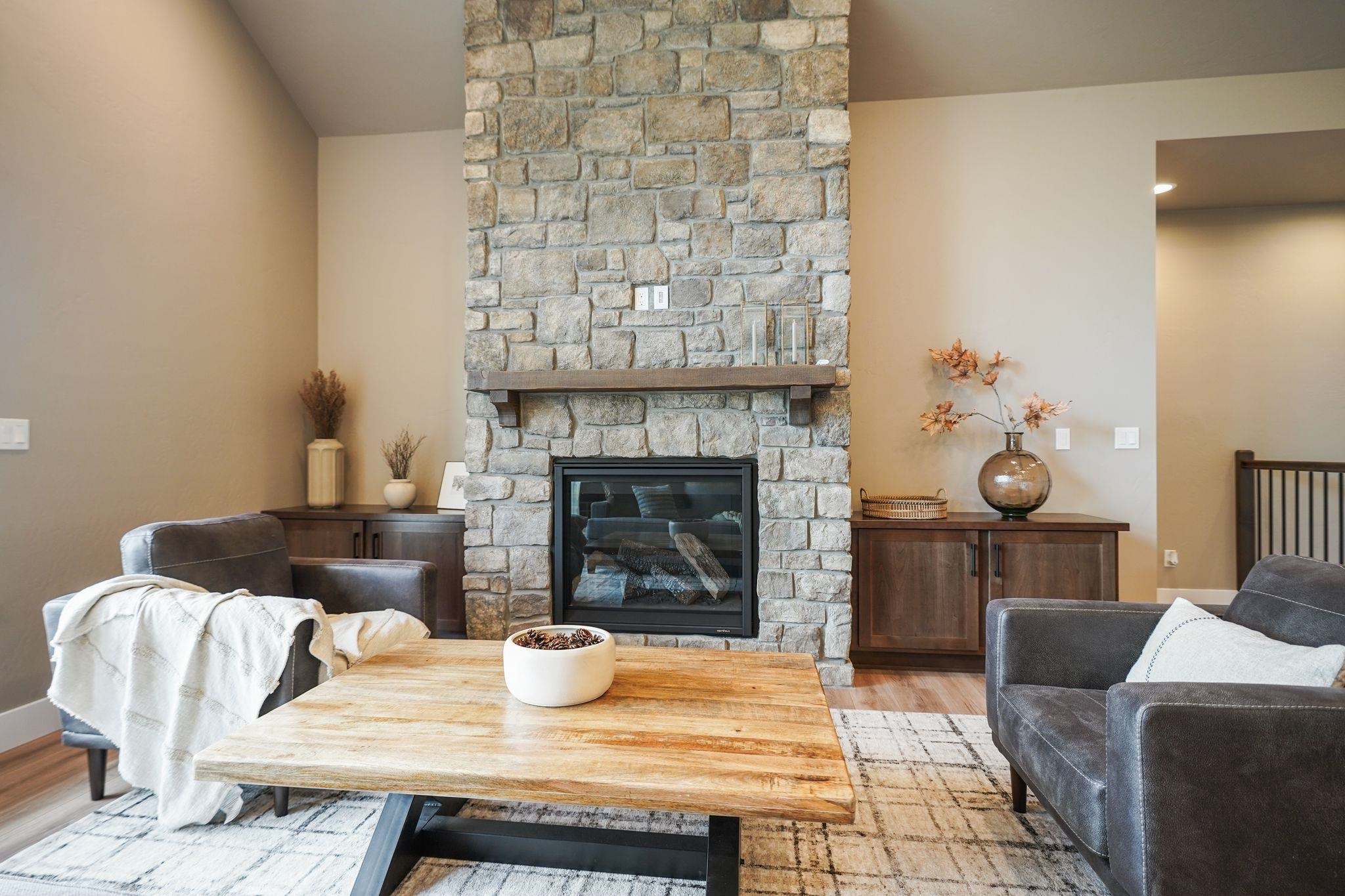 14303 E 39th Ln - Photo 5