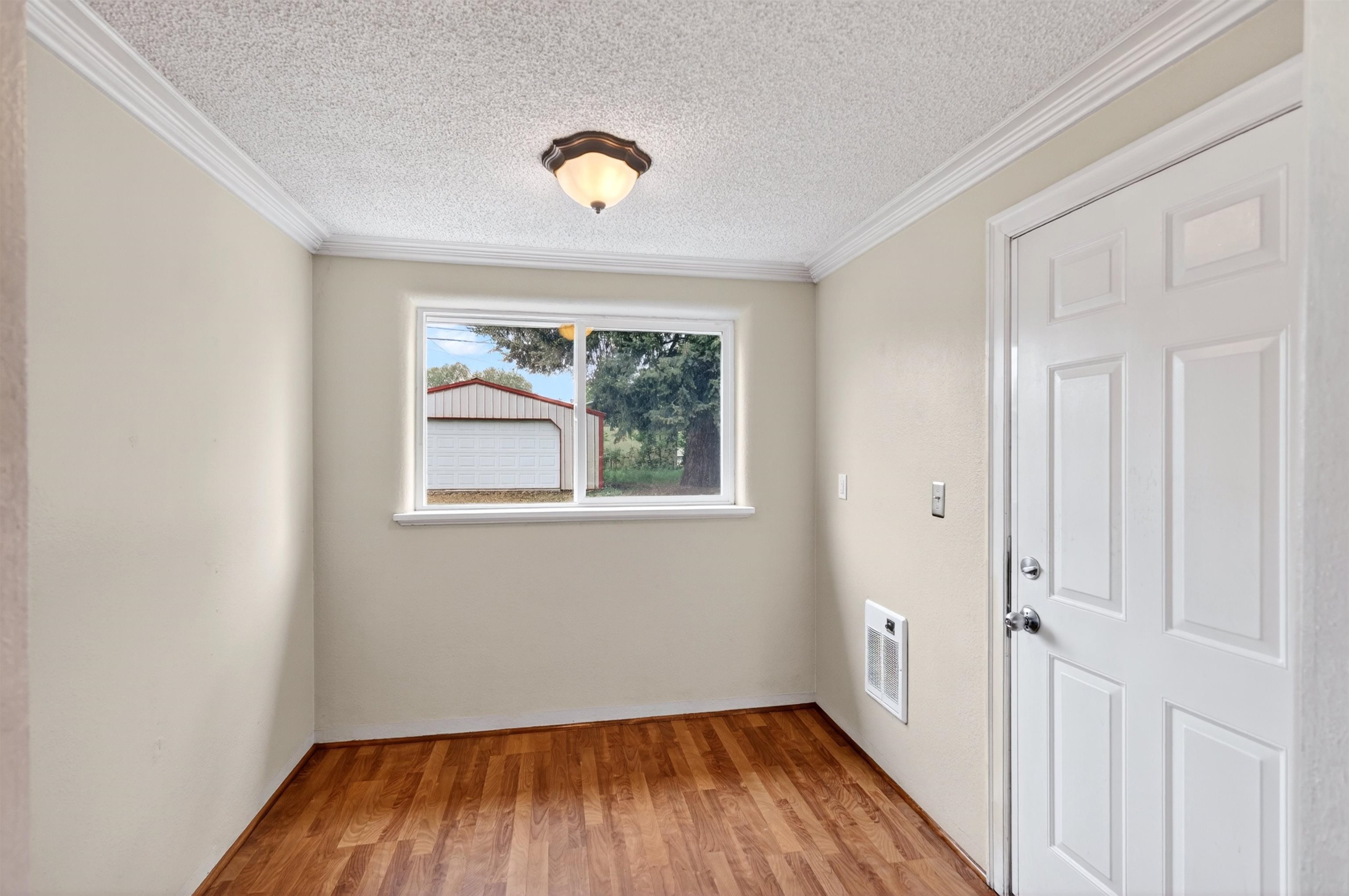 2921 N Locust Rd - Photo 11