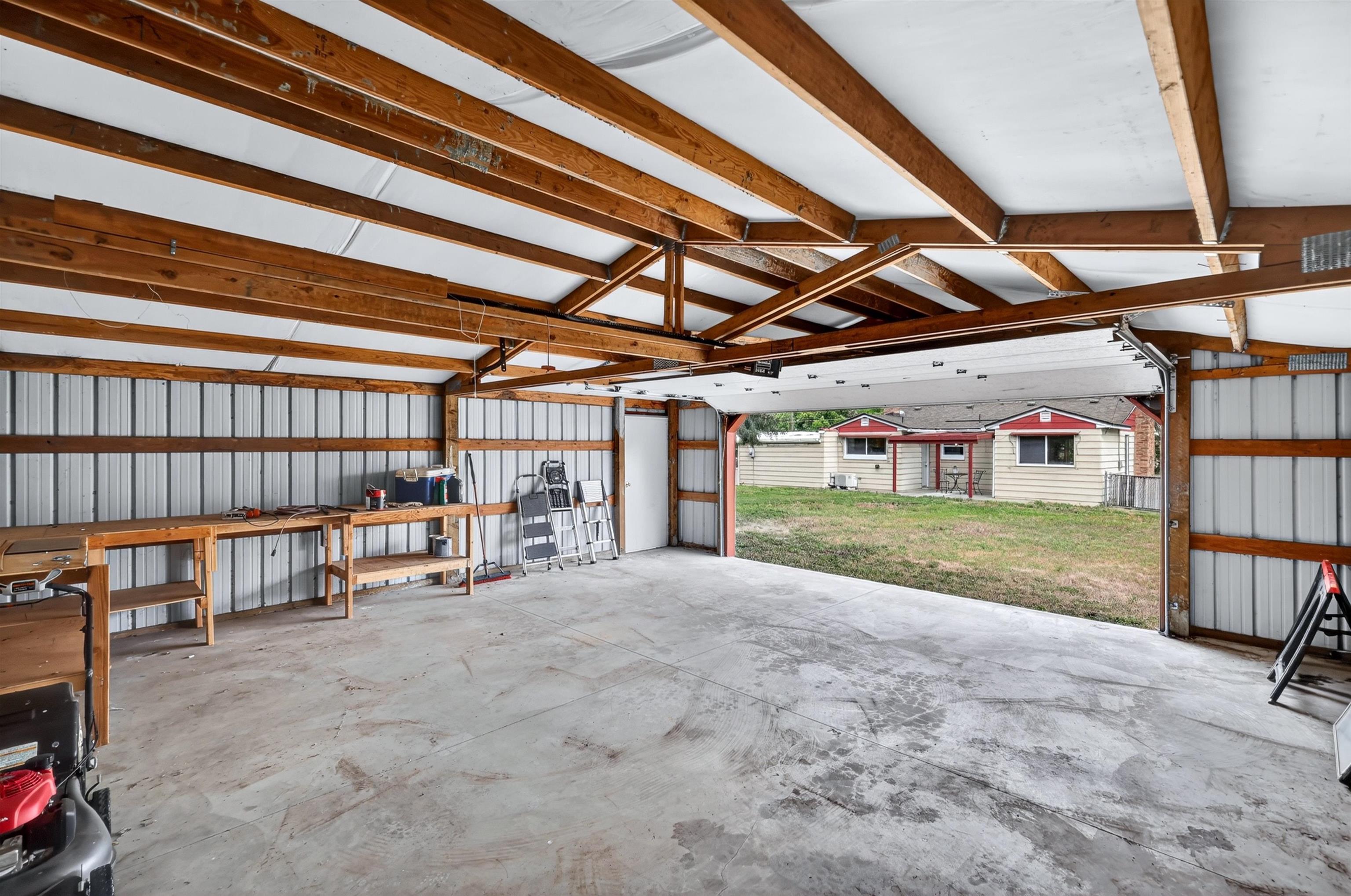 2921 N Locust Rd - Photo 29