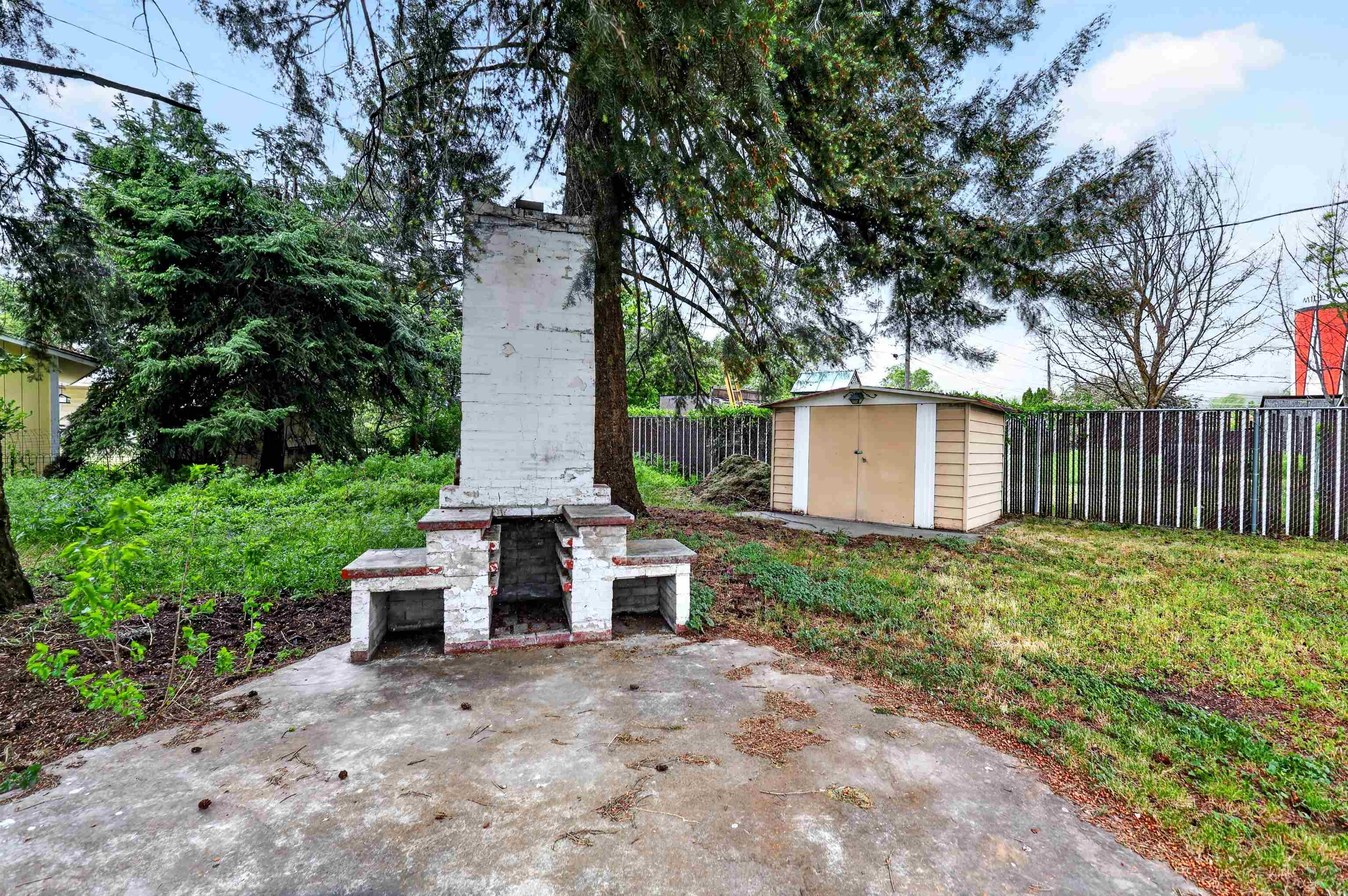 2921 N Locust Rd - Photo 30