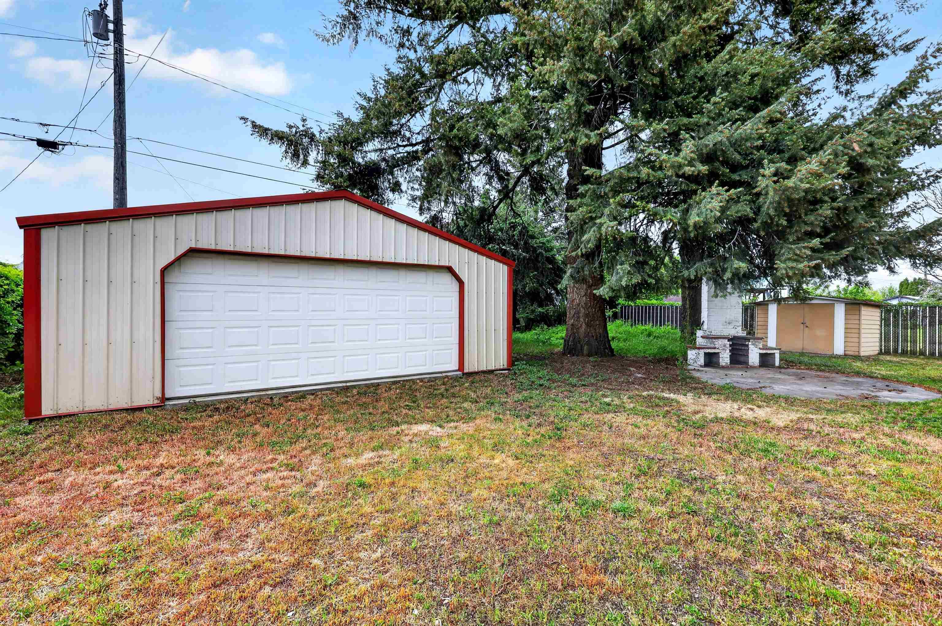 2921 N Locust Rd - Photo 4