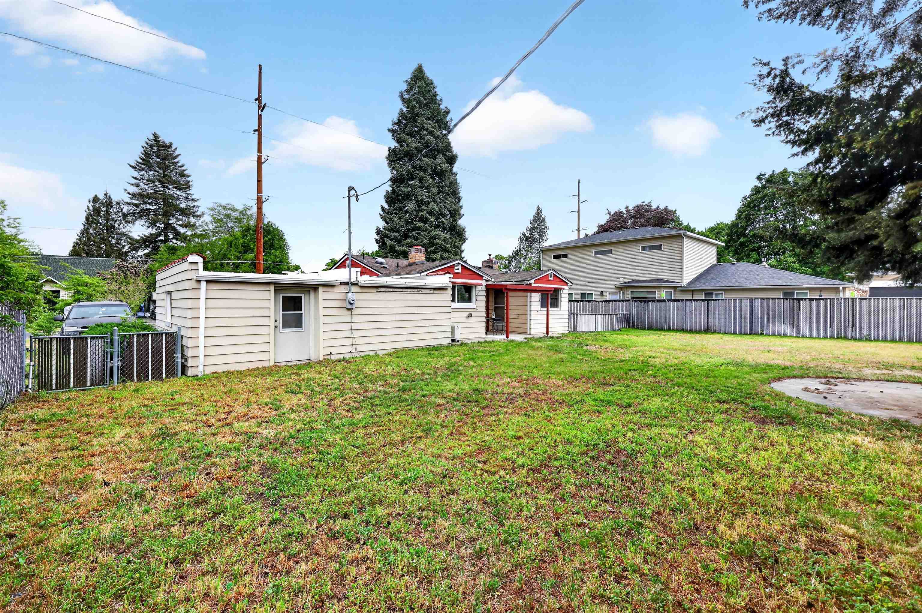 2921 N Locust Rd - Photo 32