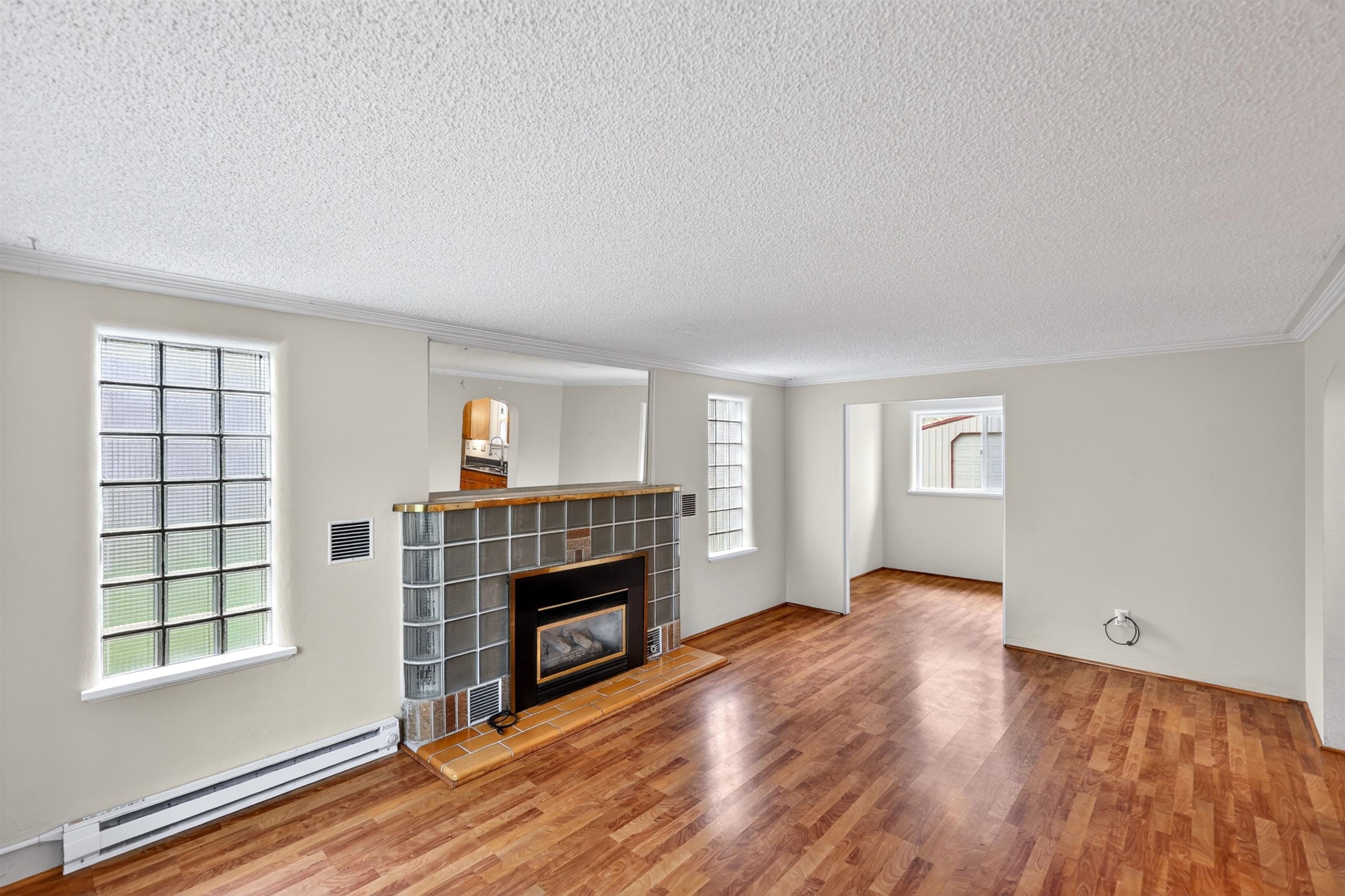 2921 N Locust Rd - Photo 7
