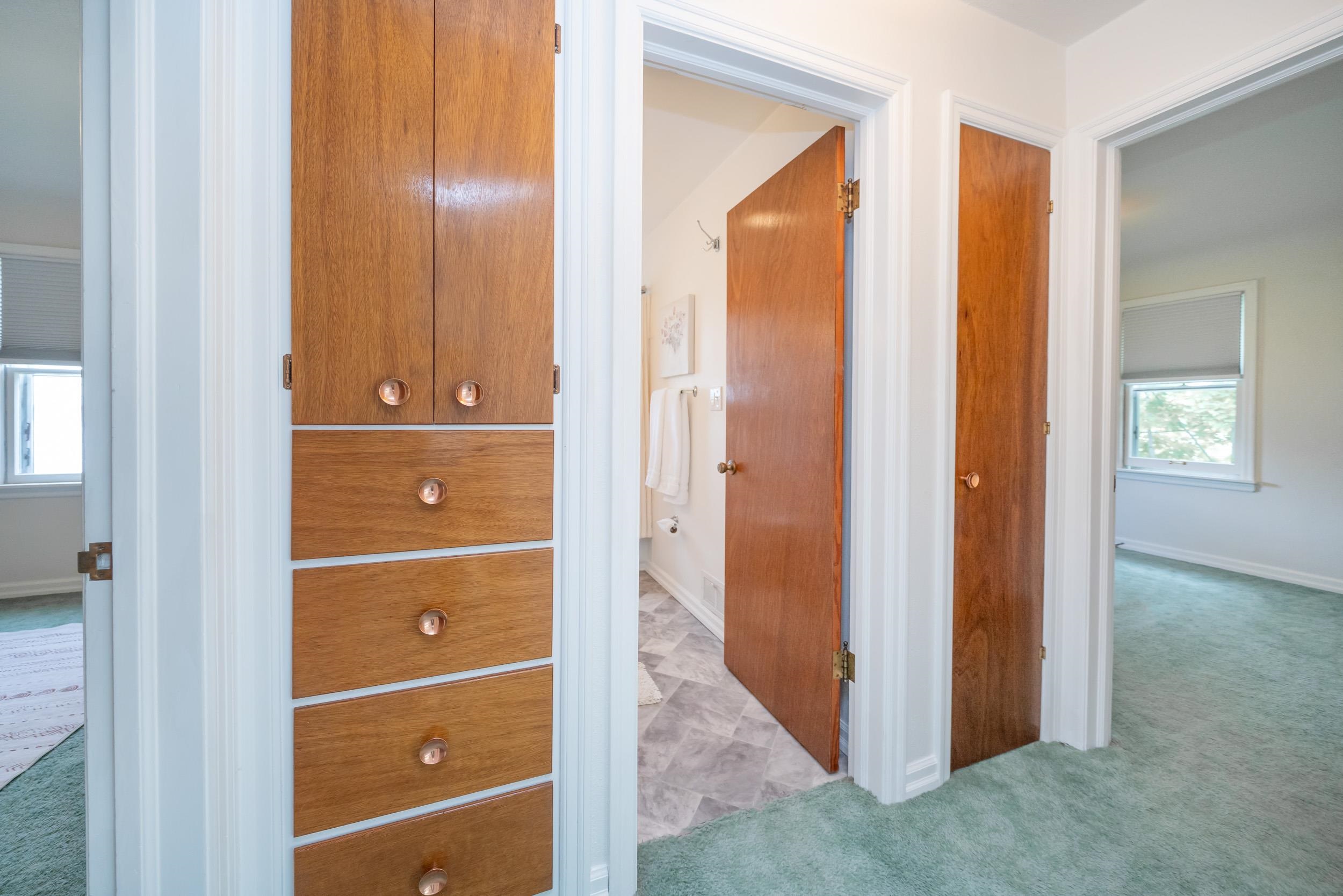 211 E Hoffman Ave - Photo 15