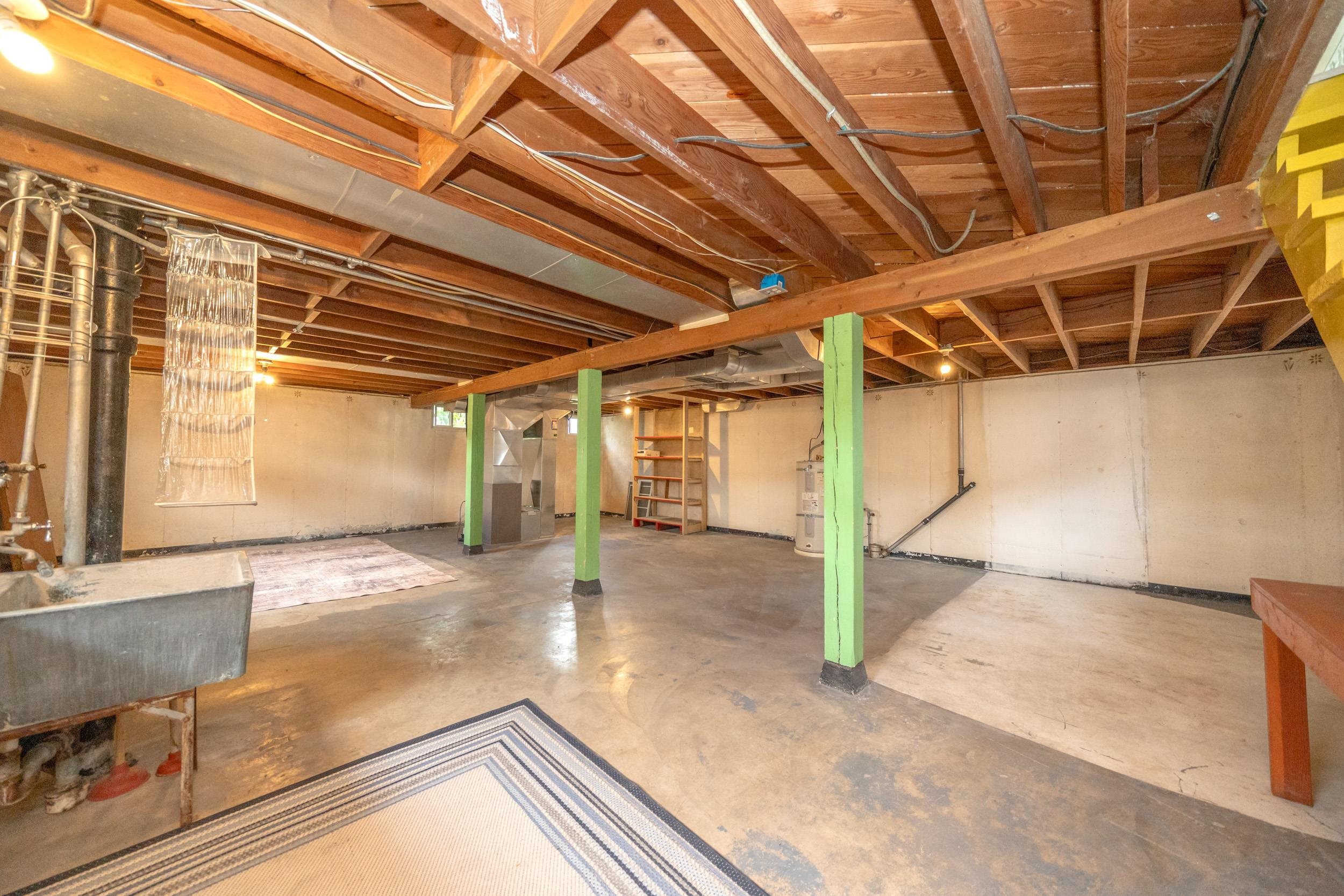 211 E Hoffman Ave - Photo 28