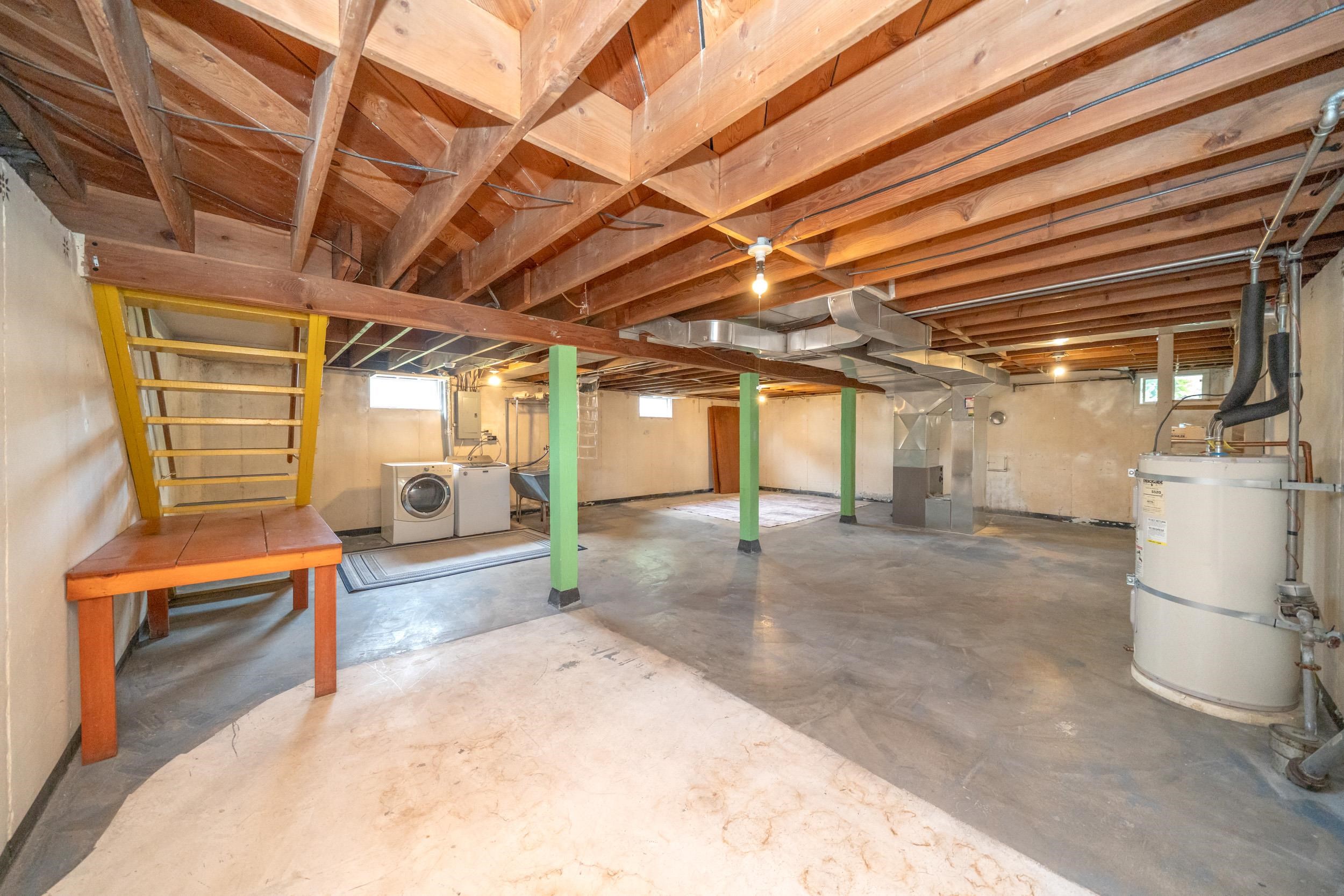 211 E Hoffman Ave - Photo 29