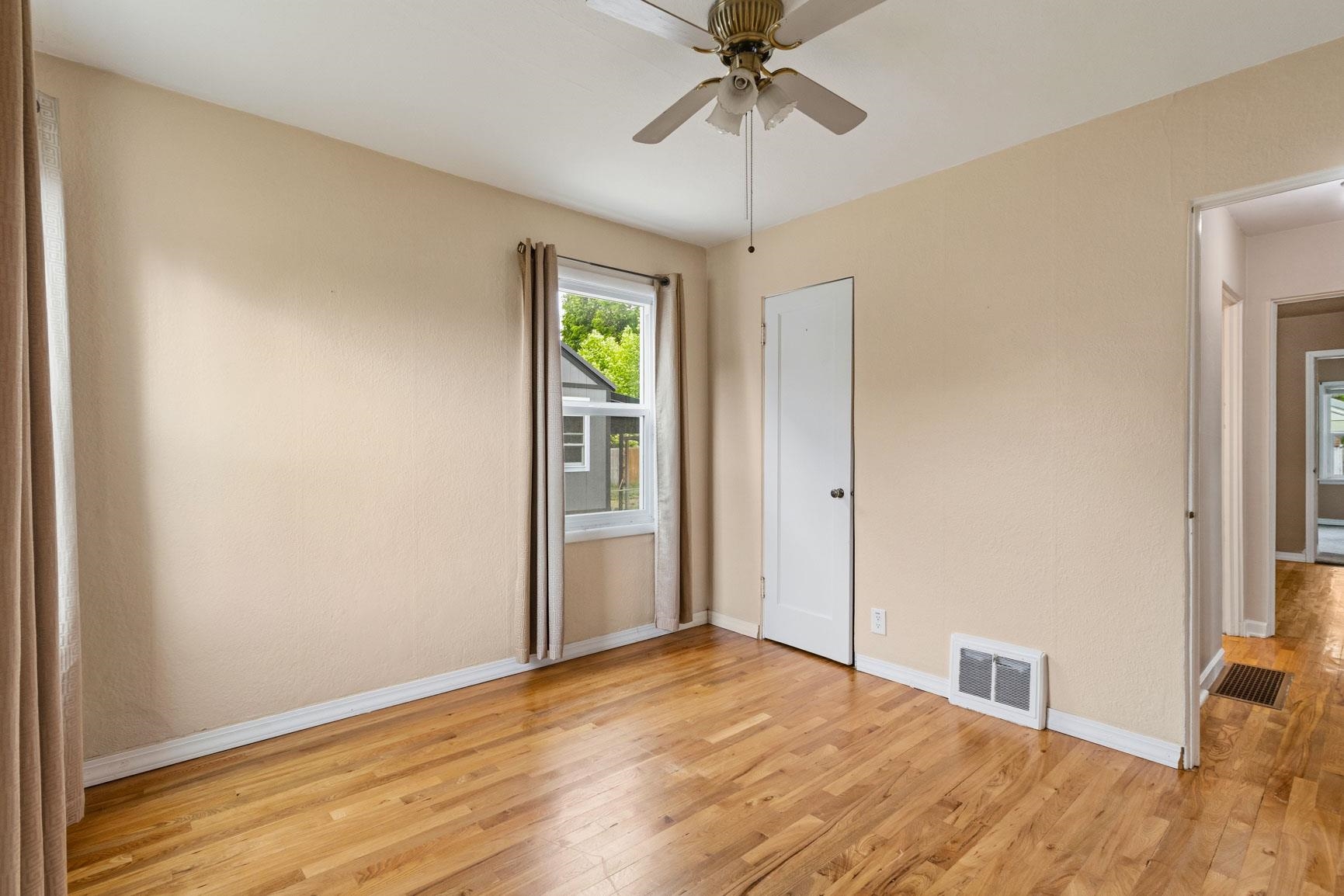 4514 N Cedar St - Photo 11