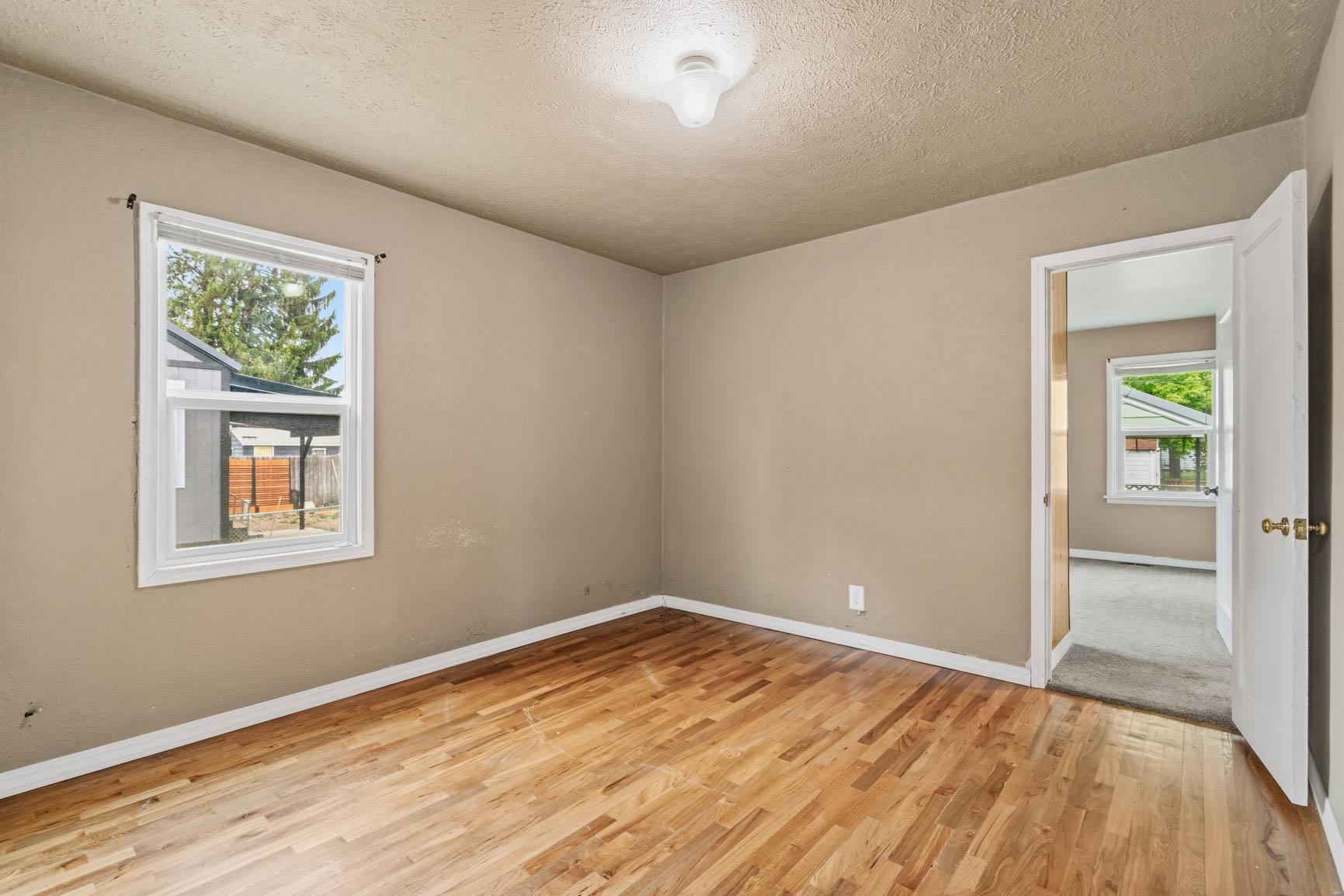 4514 N Cedar St - Photo 12