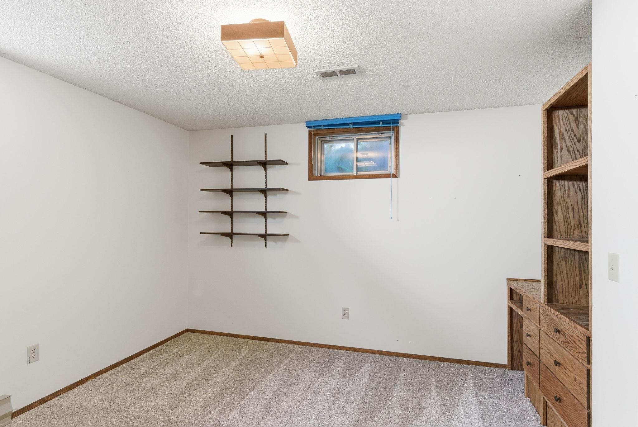 5207 S Dearborn Dr - Photo 37