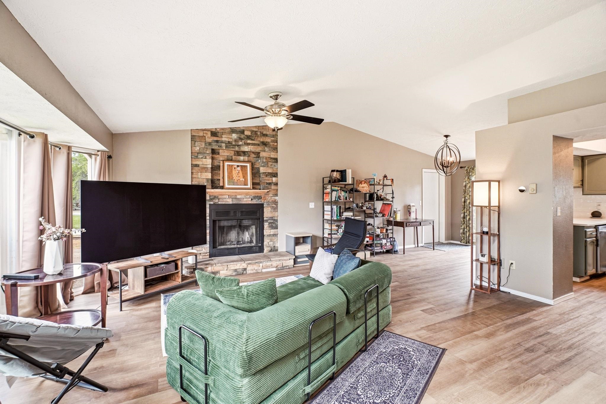 509 E E Shiloh Hills Dr Dr - Photo 6