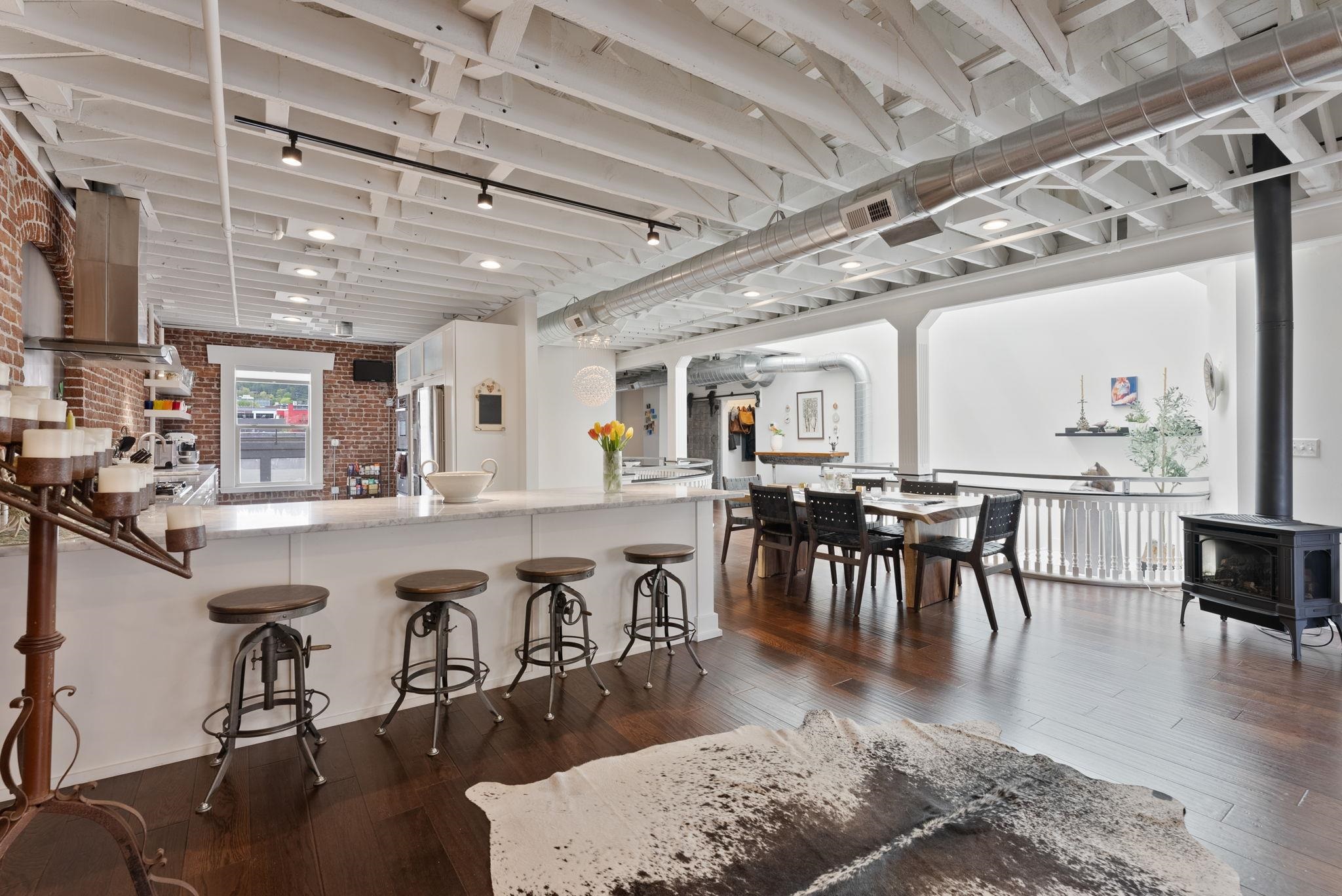 401 W 1st Ave - Photo 11
