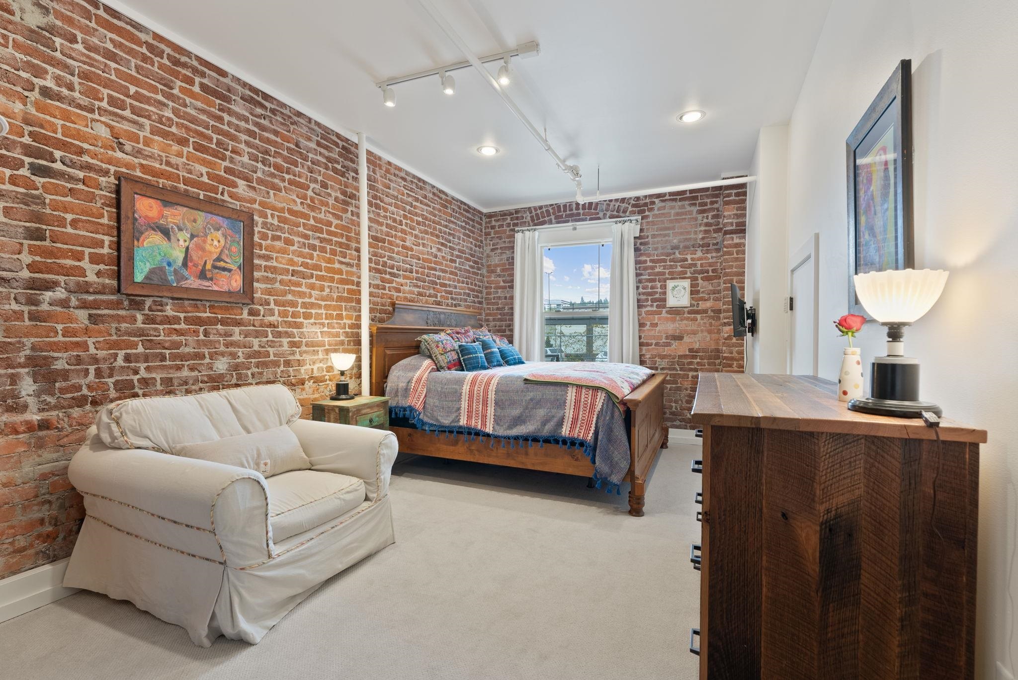 401 W 1st Ave - Photo 21
