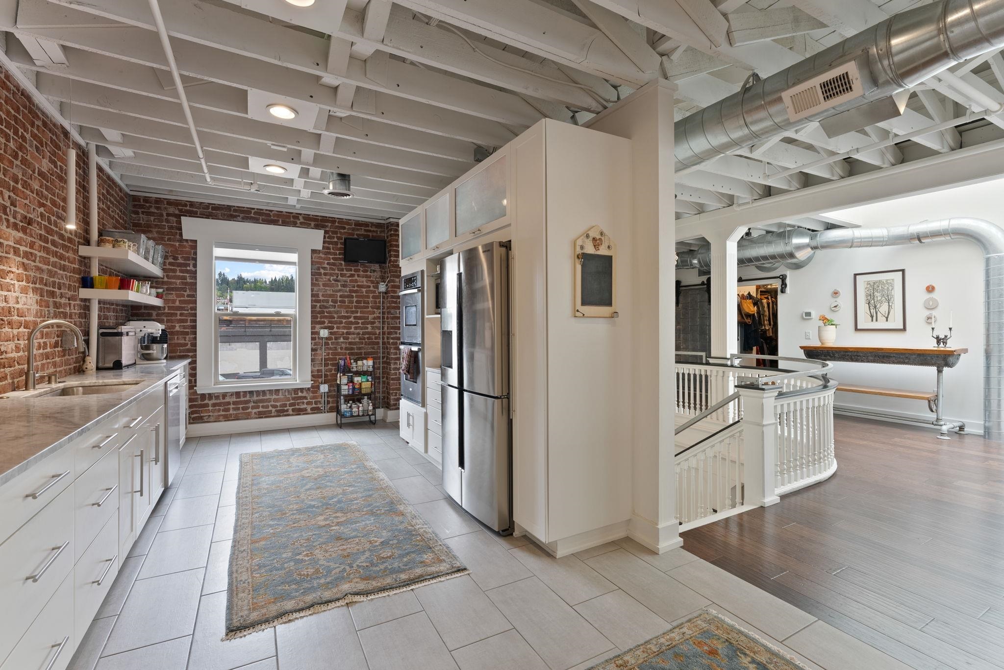 401 W 1st Ave - Photo 25