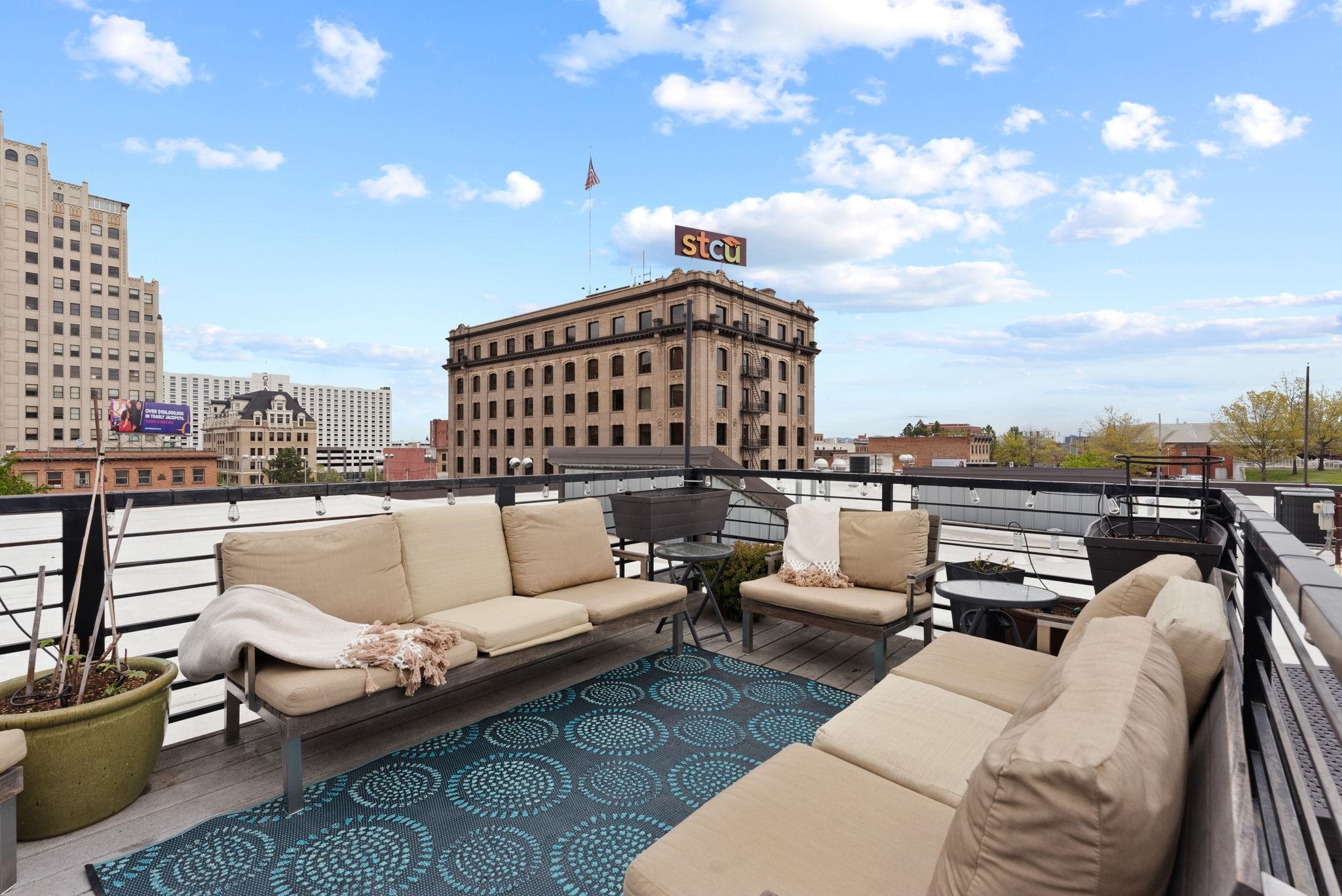 401 W 1st Ave - Photo 35