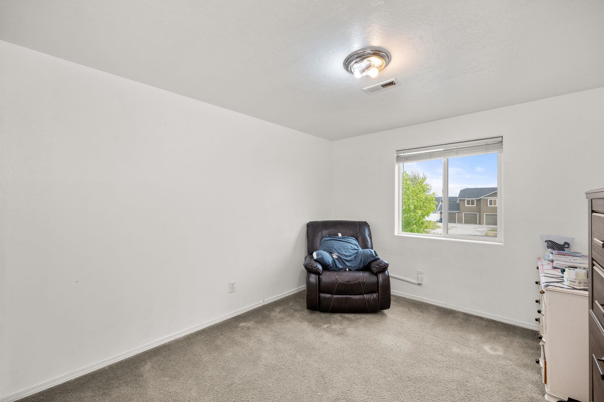 12417 W Pacific Ct - Photo 14