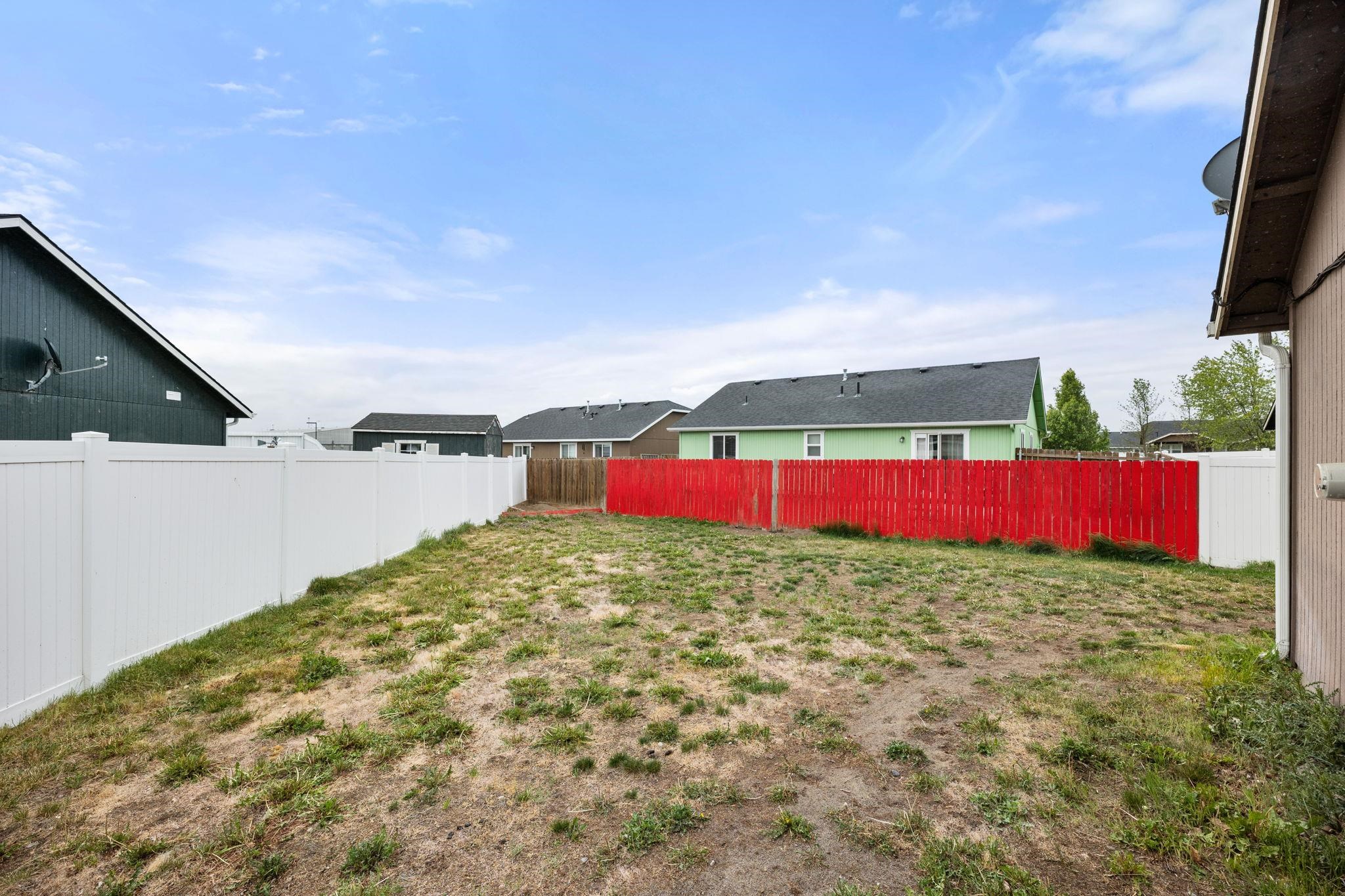 12417 W Pacific Ct - Photo 27