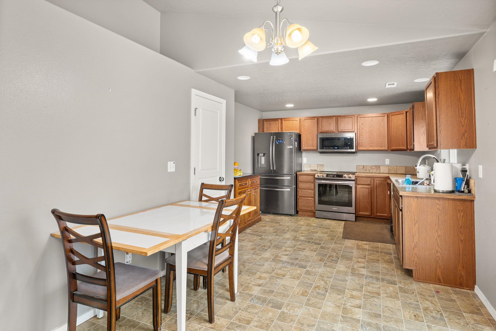 12417 W Pacific Ct - Photo 5