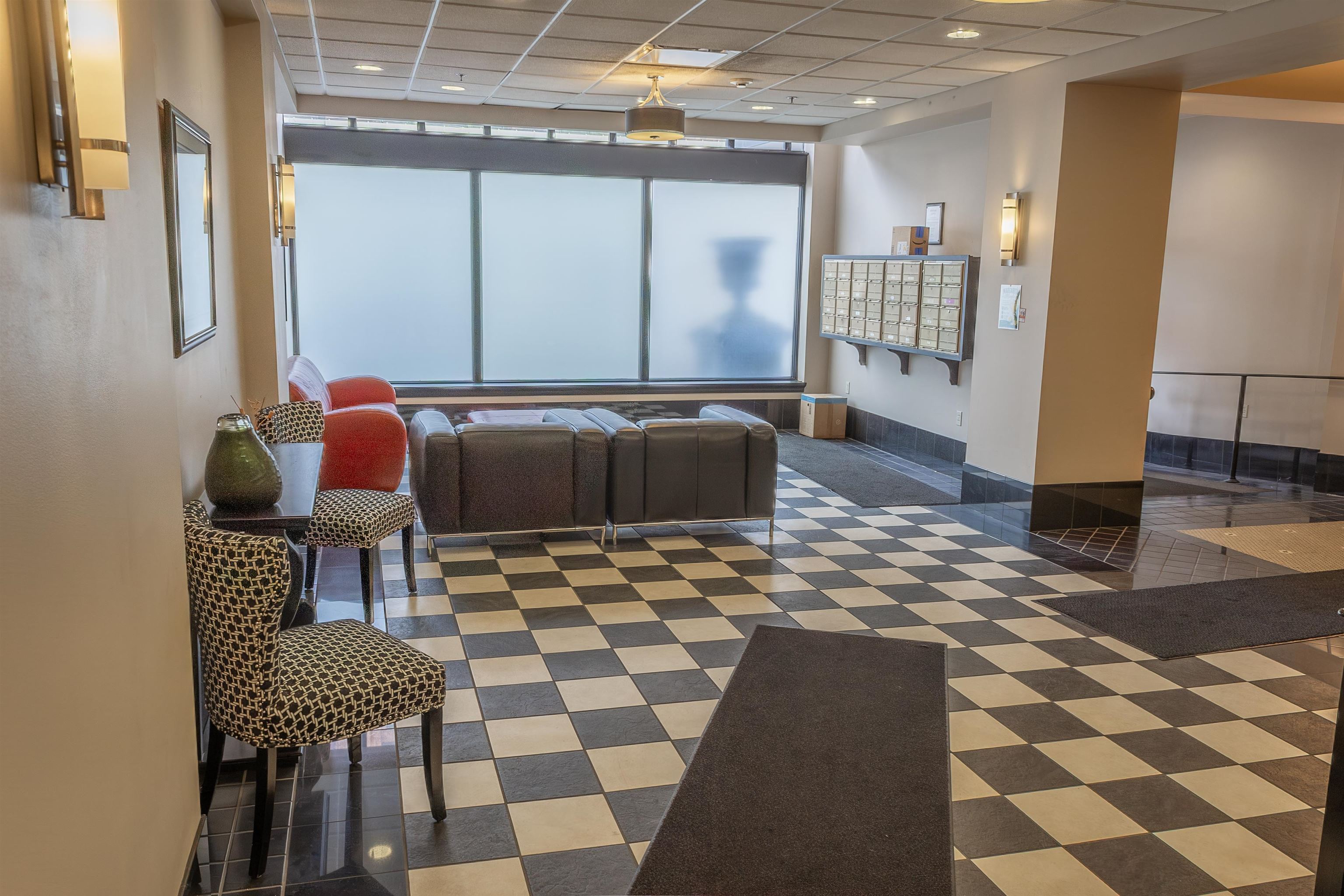 315 W Riverside Ave - Photo 20