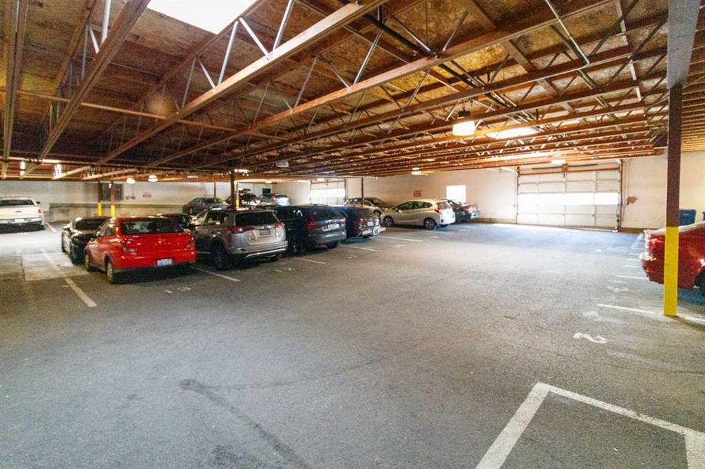 315 W Riverside Ave - Photo 23