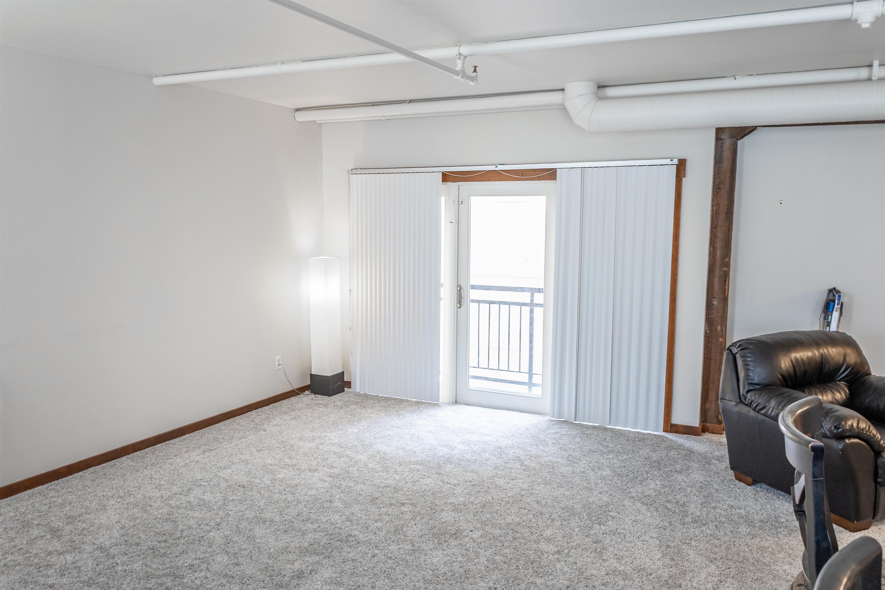 315 W Riverside Ave - Photo 7
