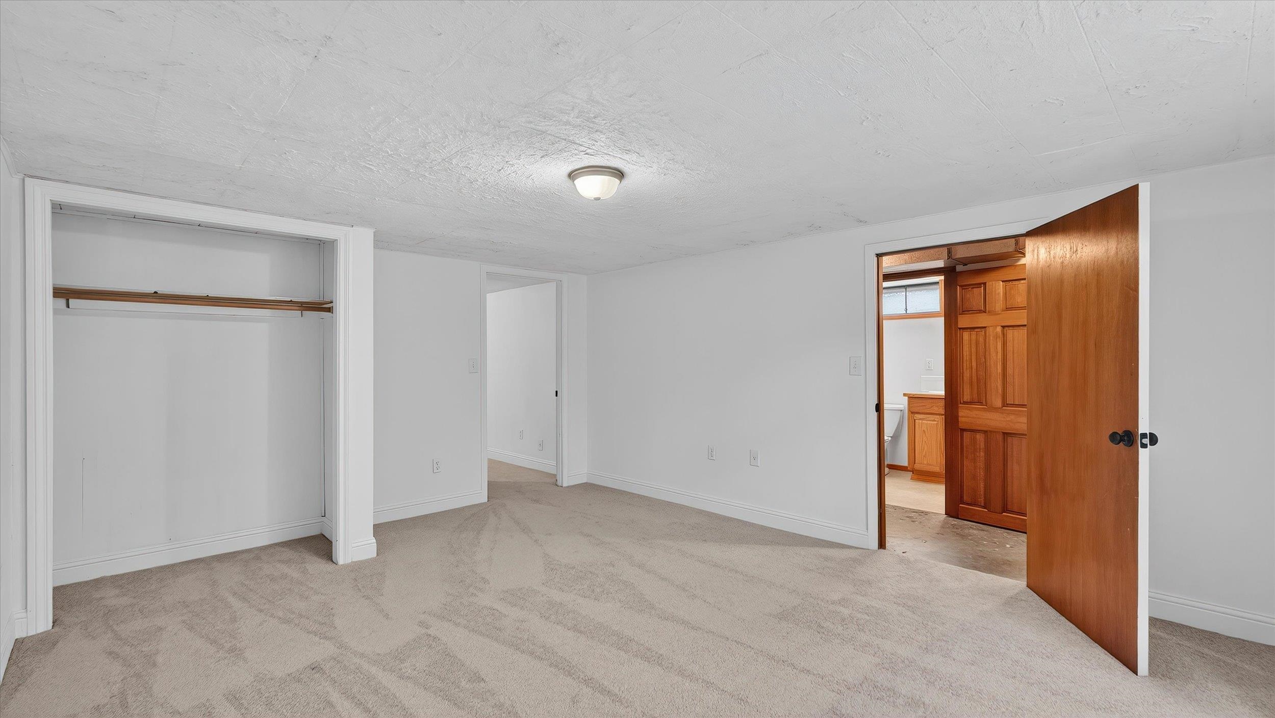 5707 N Ash St - Photo 17