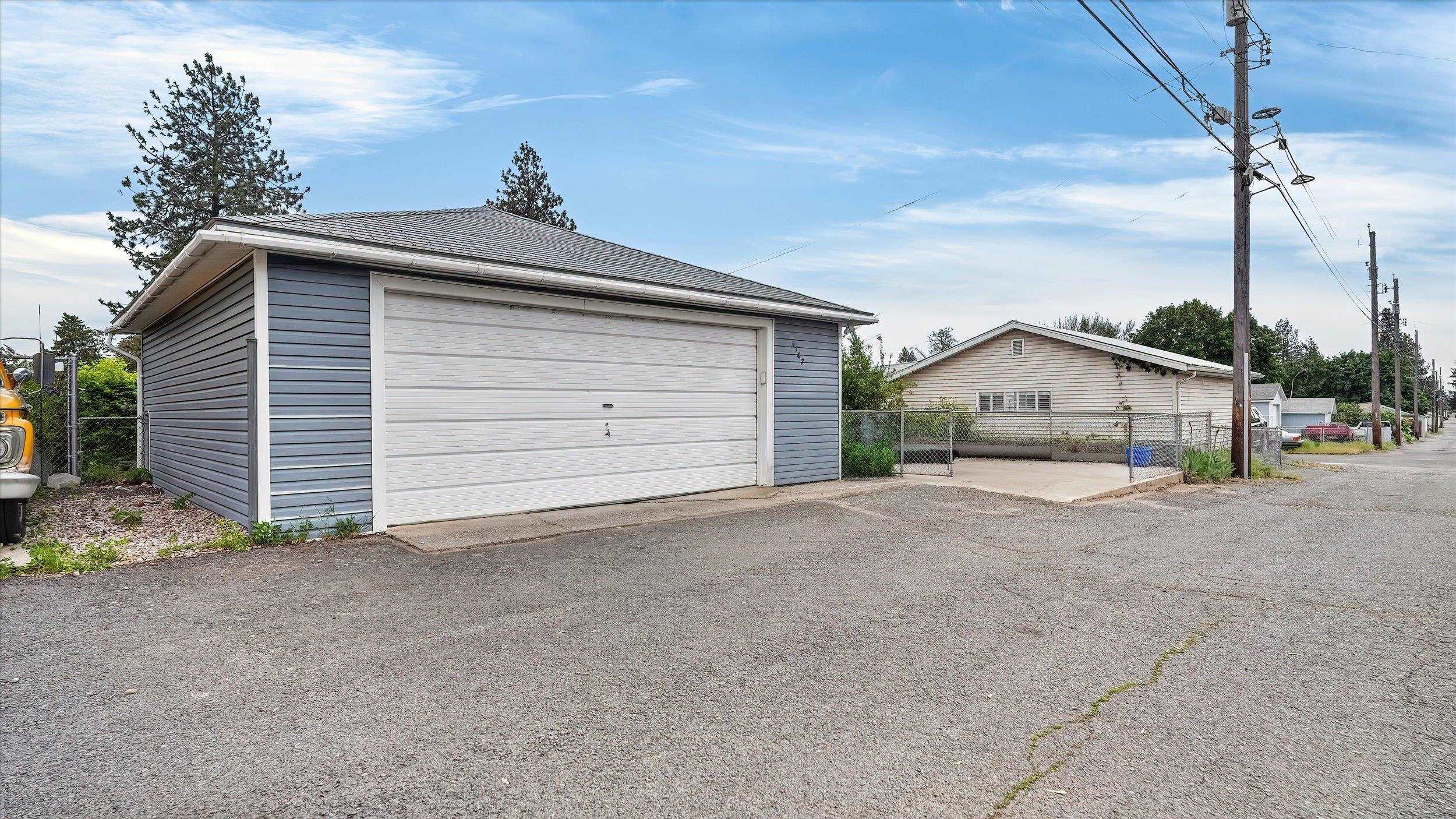 5707 N Ash St - Photo 22
