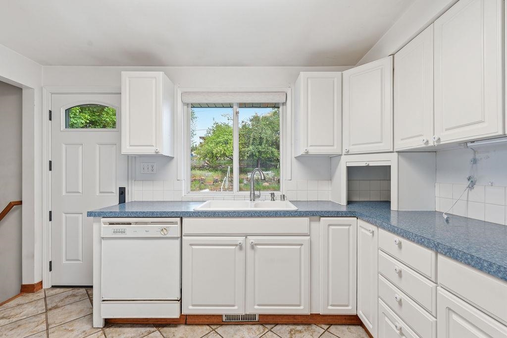 2312 W Rosewood Ave - Photo 17