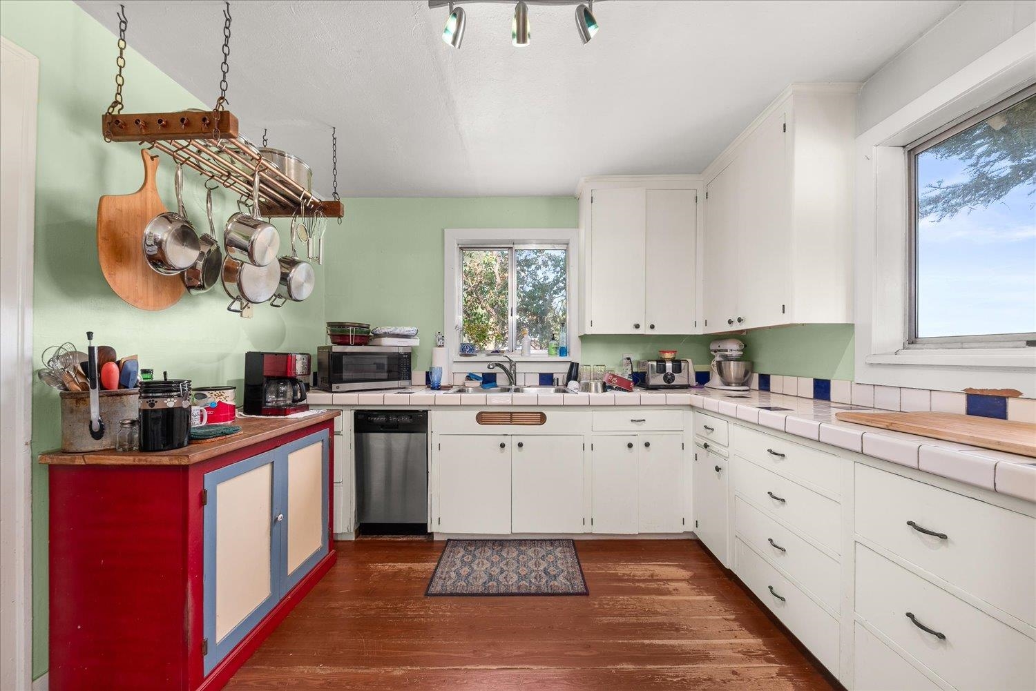 8410 W Valley Rd - Photo 7