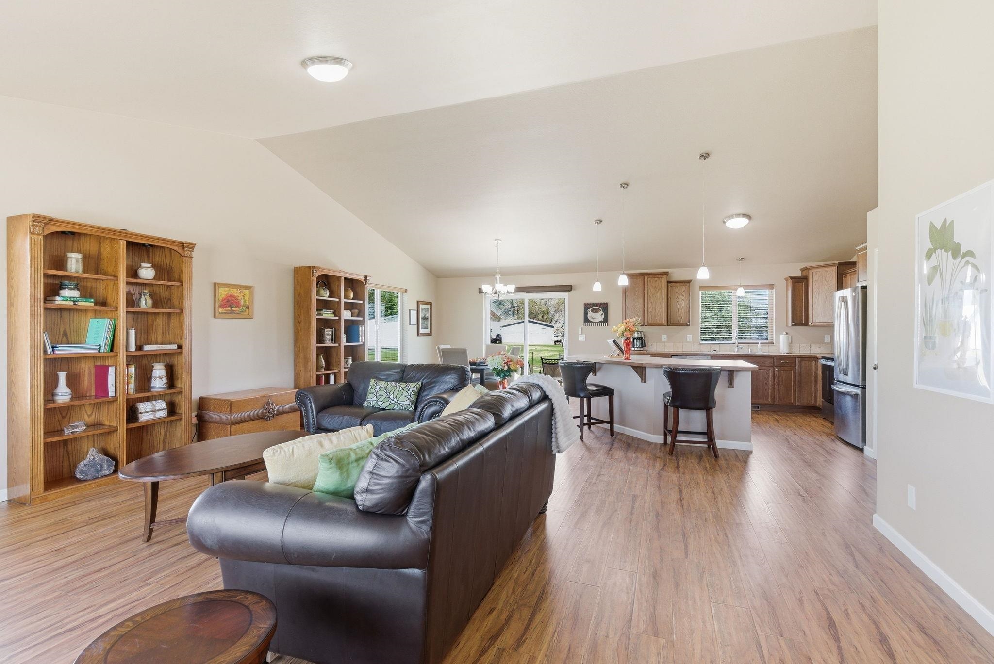 1415 Jefferson St - Photo 4