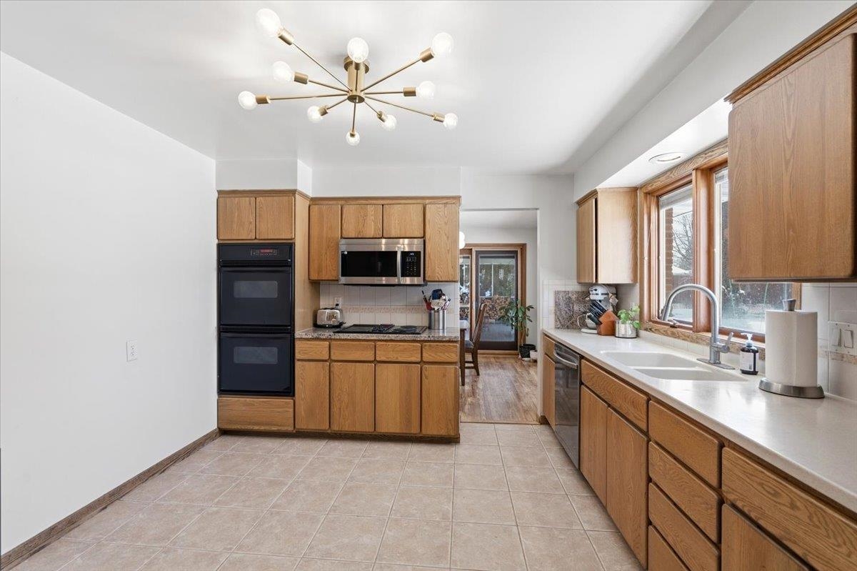720 BUENA VISTA St - Photo 15