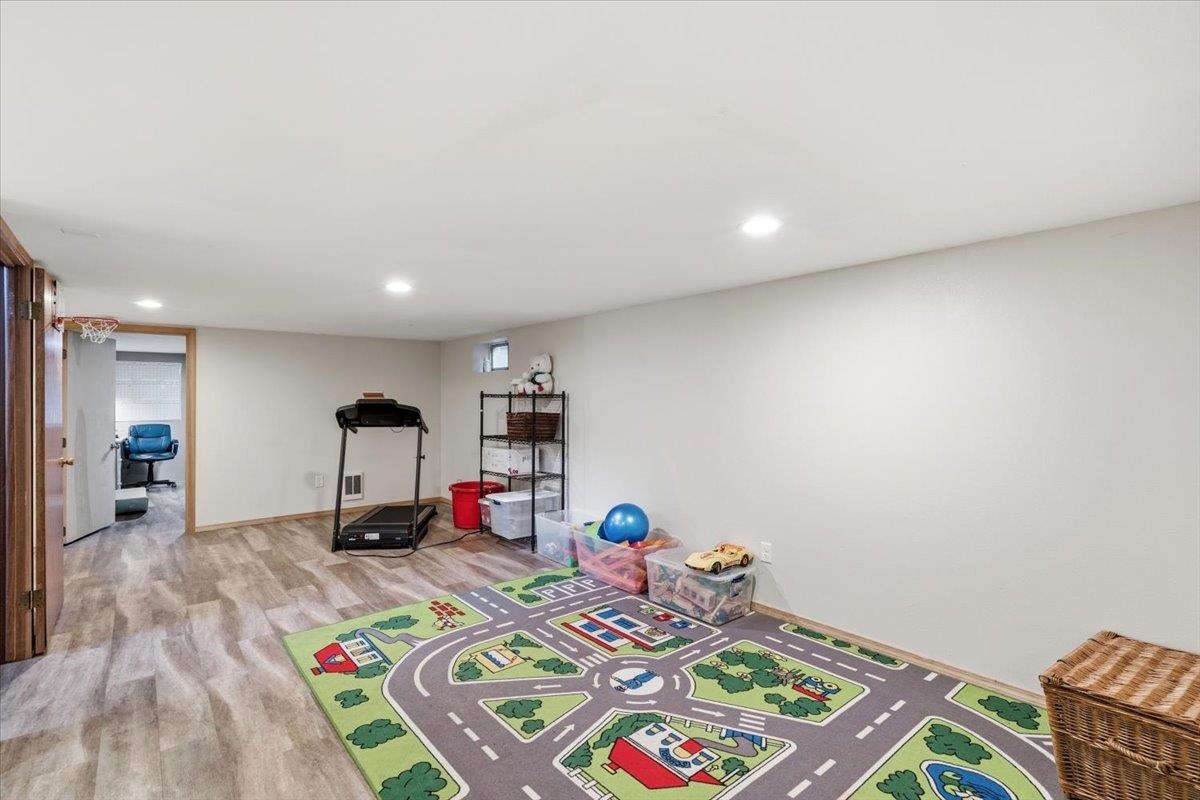 720 BUENA VISTA St - Photo 25