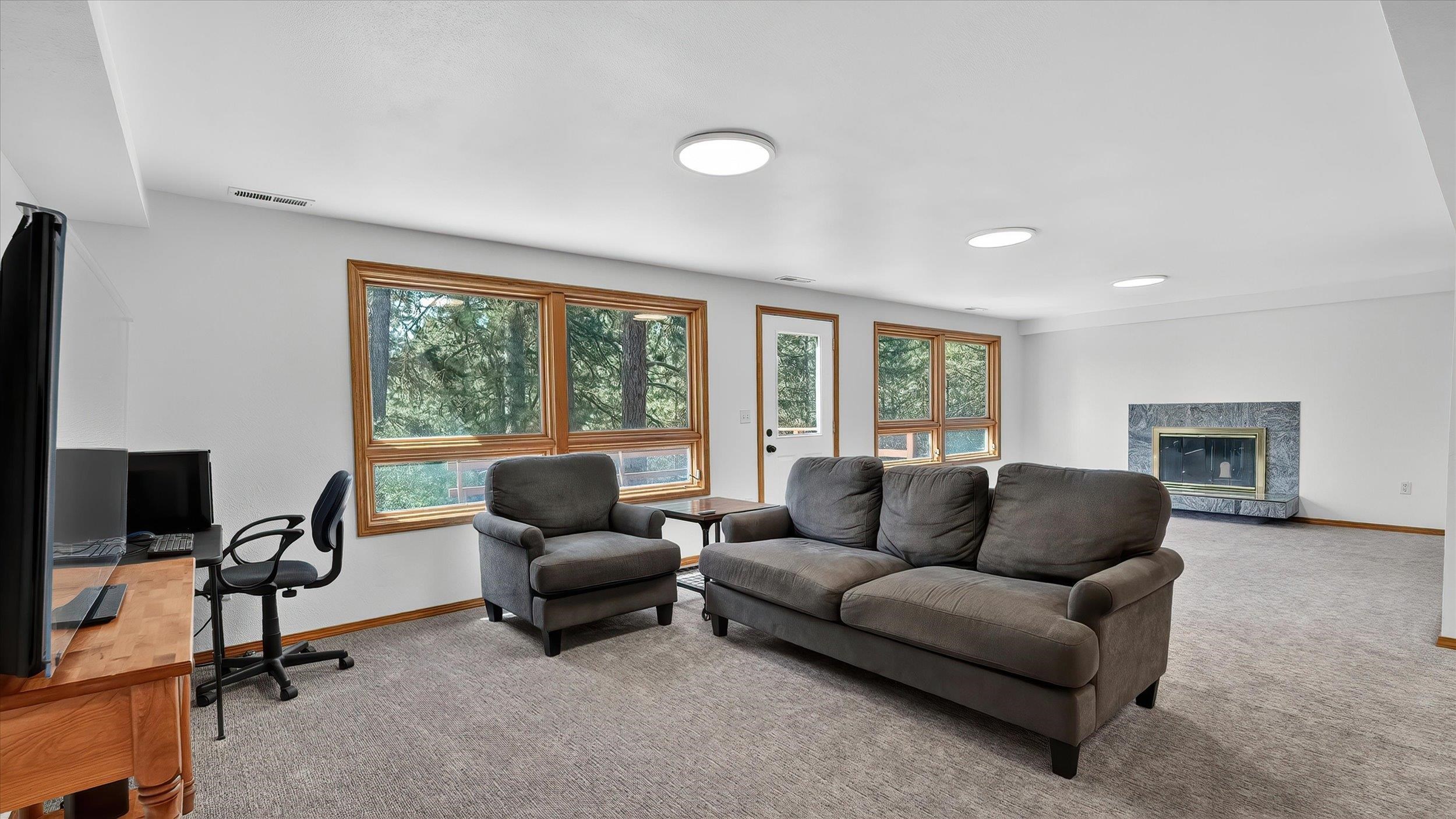 14710 E 36th Ave - Photo 32