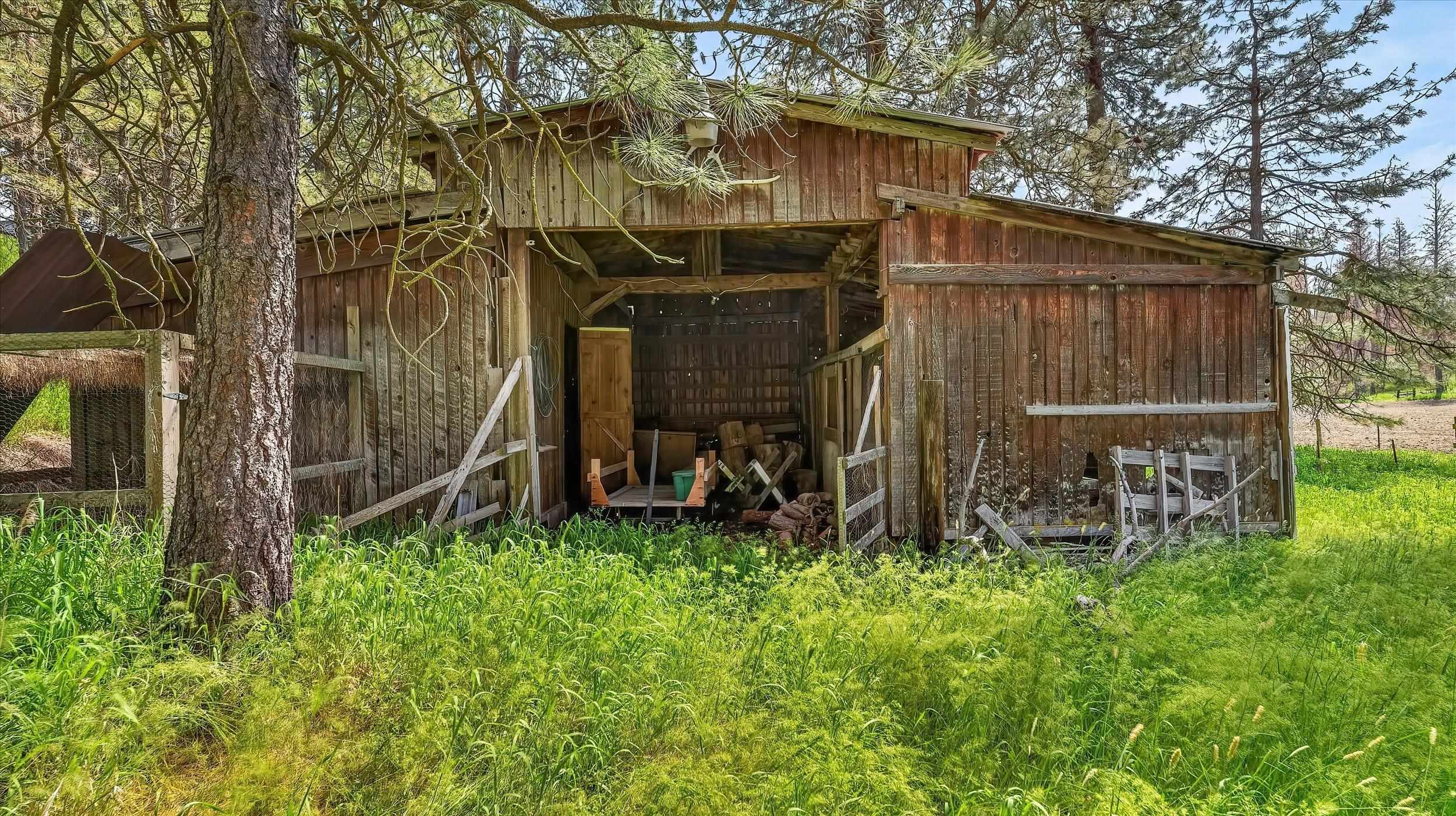 14710 E 36th Ave - Photo 37
