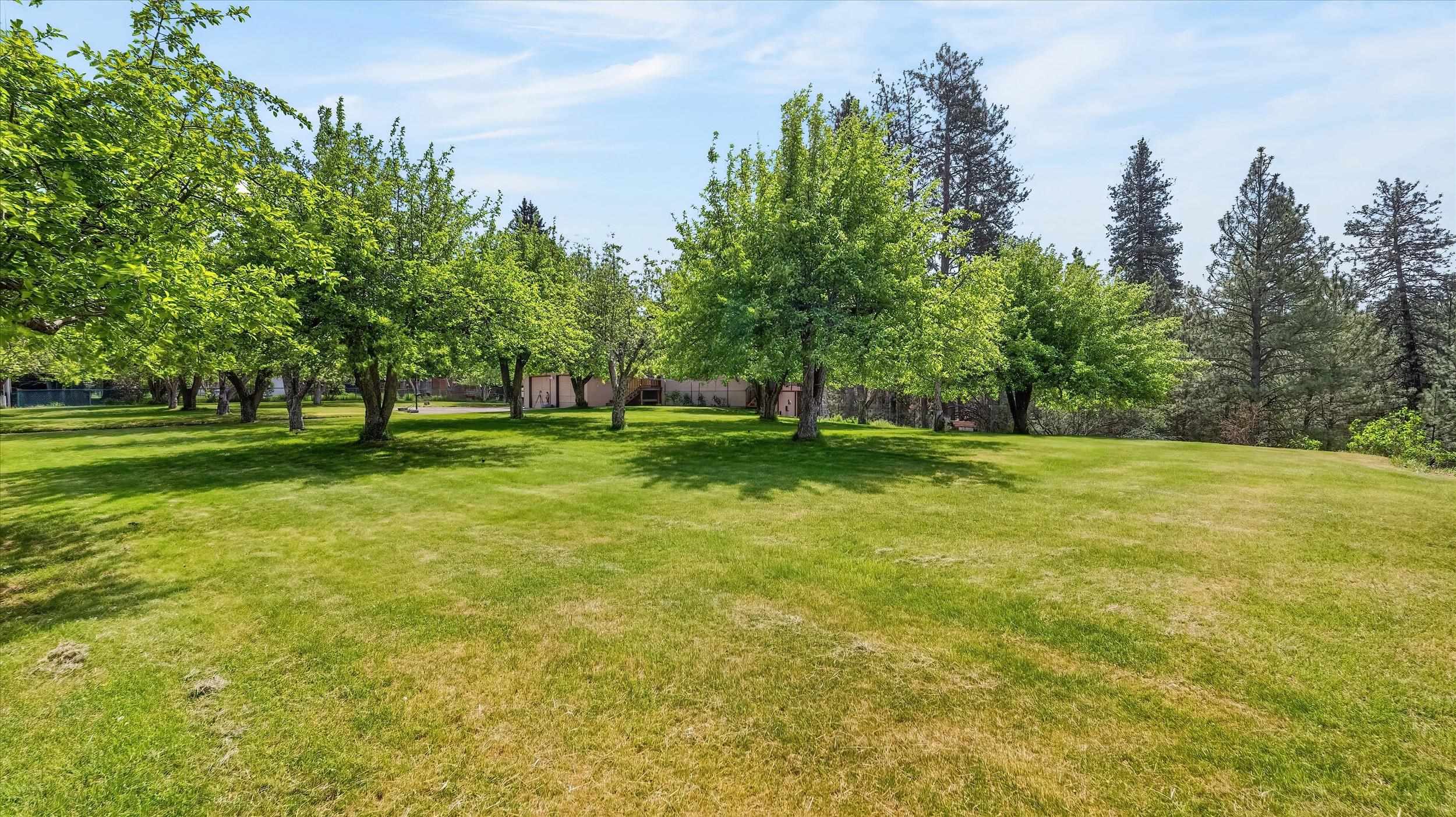 14710 E 36th Ave - Photo 39