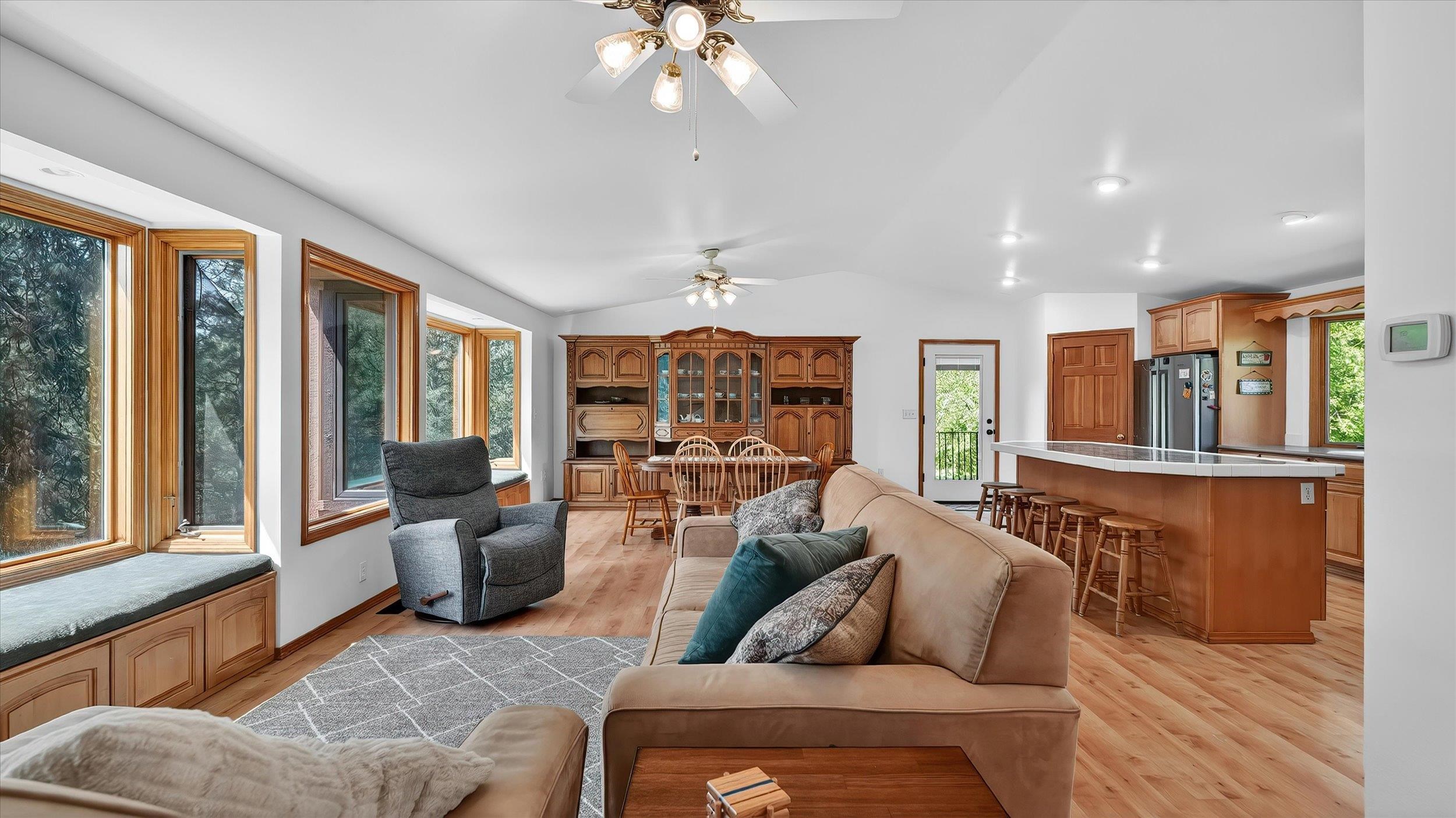 14710 E 36th Ave - Photo 5