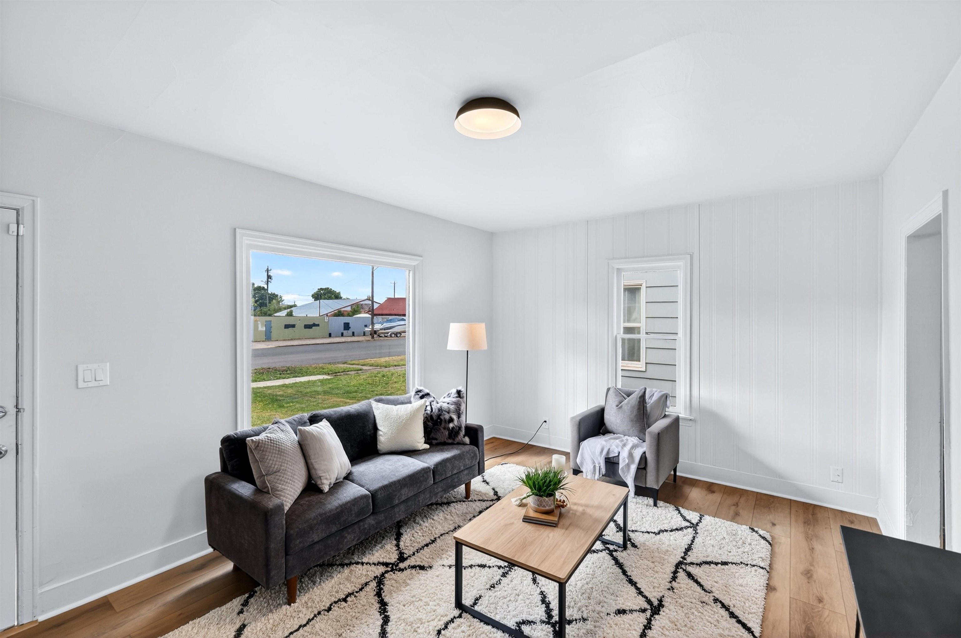 207 E Baldwin Ave - Photo 3