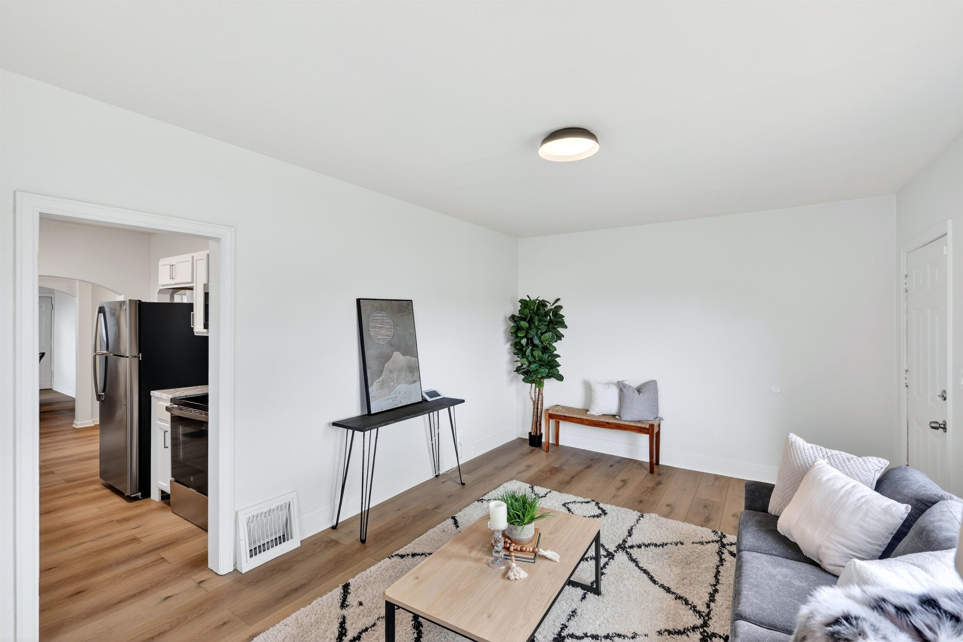 207 E Baldwin Ave - Photo 5
