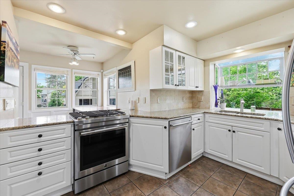 3408 S Manito Blvd - Photo 13