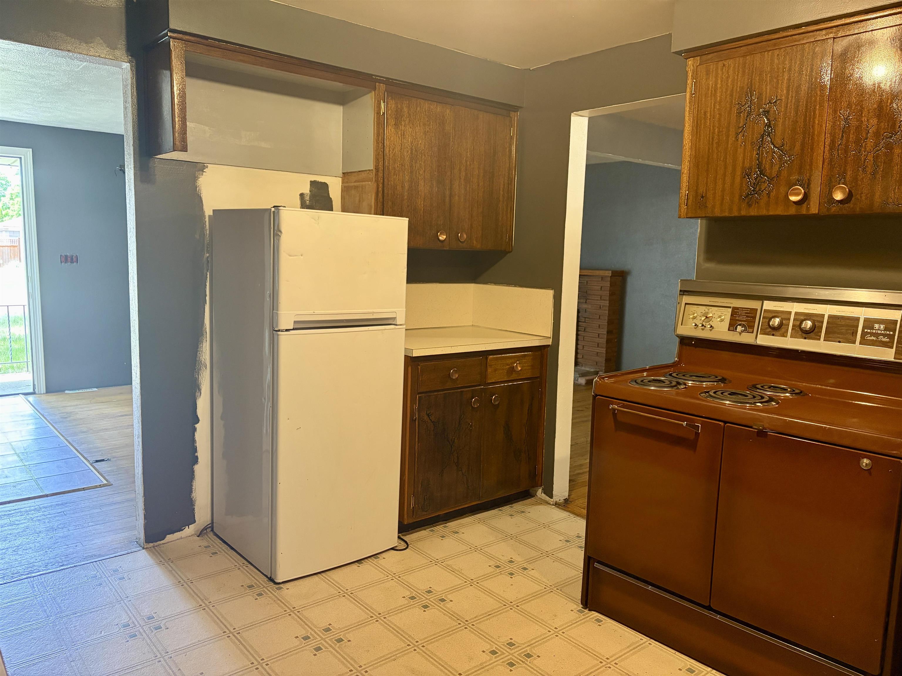 1010 N Fox Rd - Photo 11