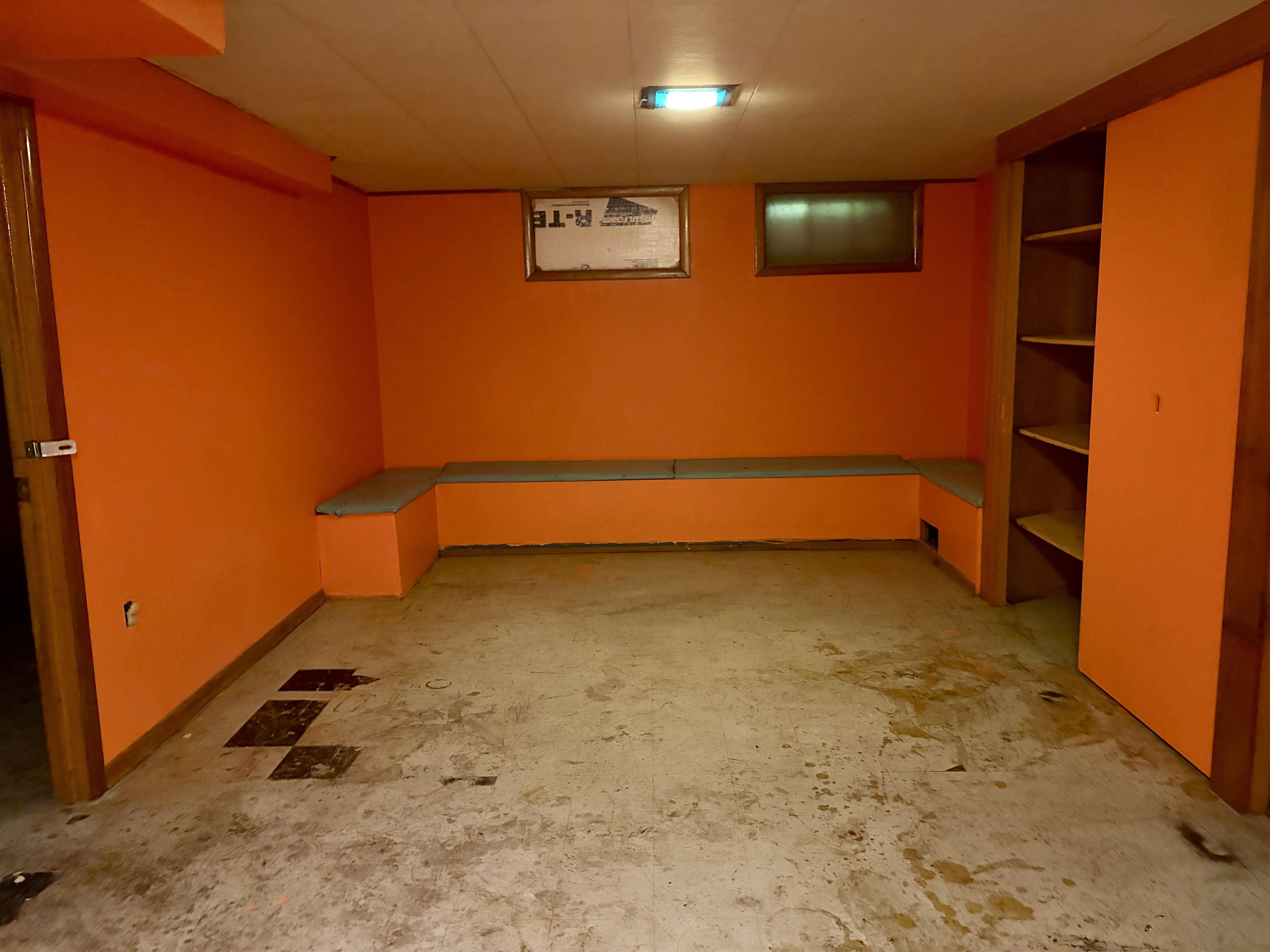 1010 N Fox Rd - Photo 29