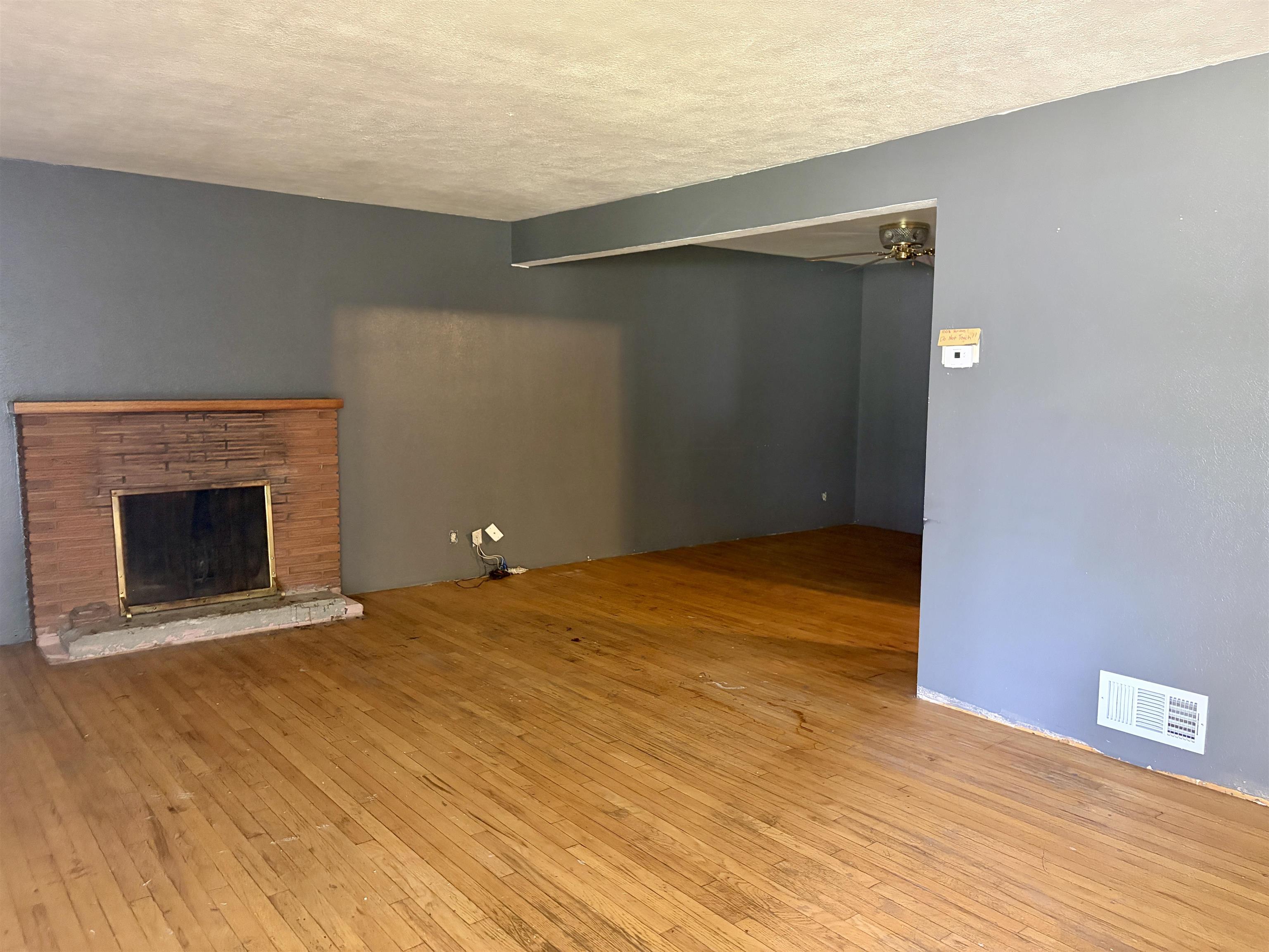 1010 N Fox Rd - Photo 4