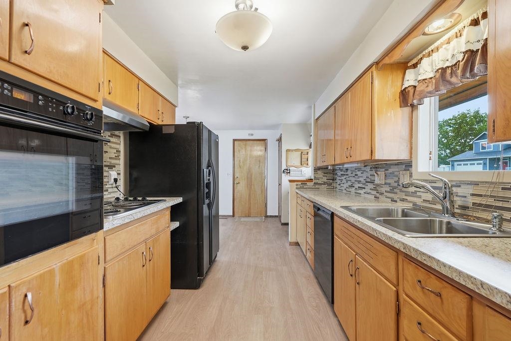 13313 E 11th Ave - Photo 11