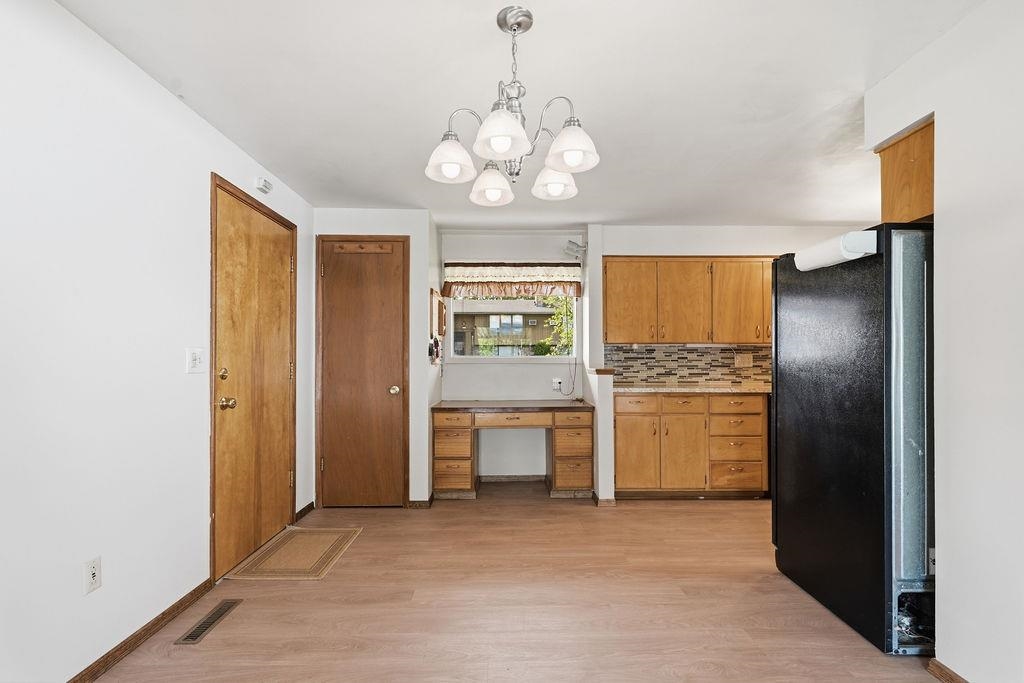 13313 E 11th Ave - Photo 14